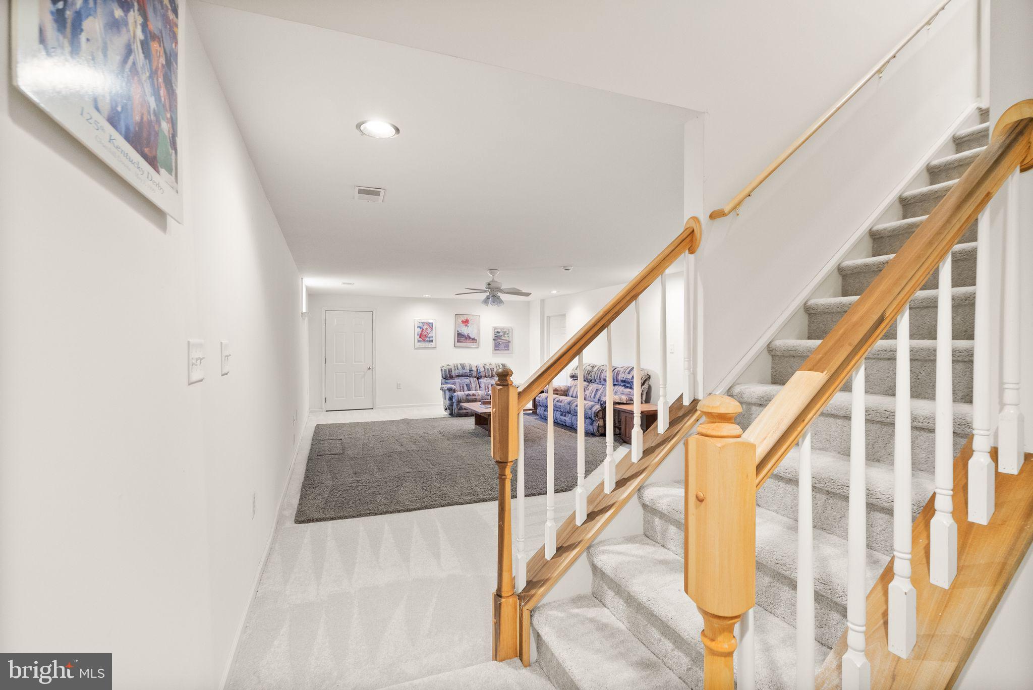 LOCUST HILL - Residential