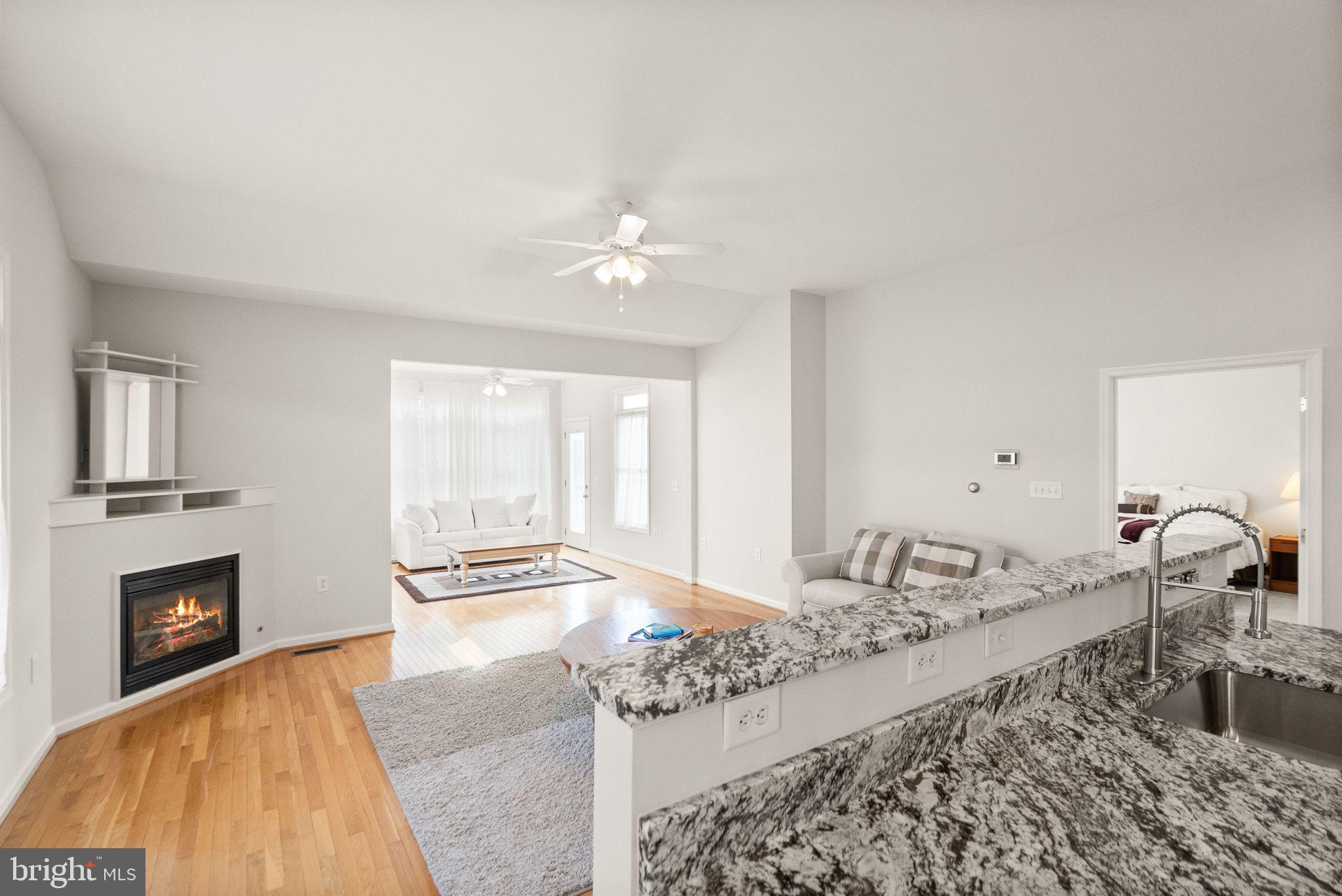 LOCUST HILL - Residential