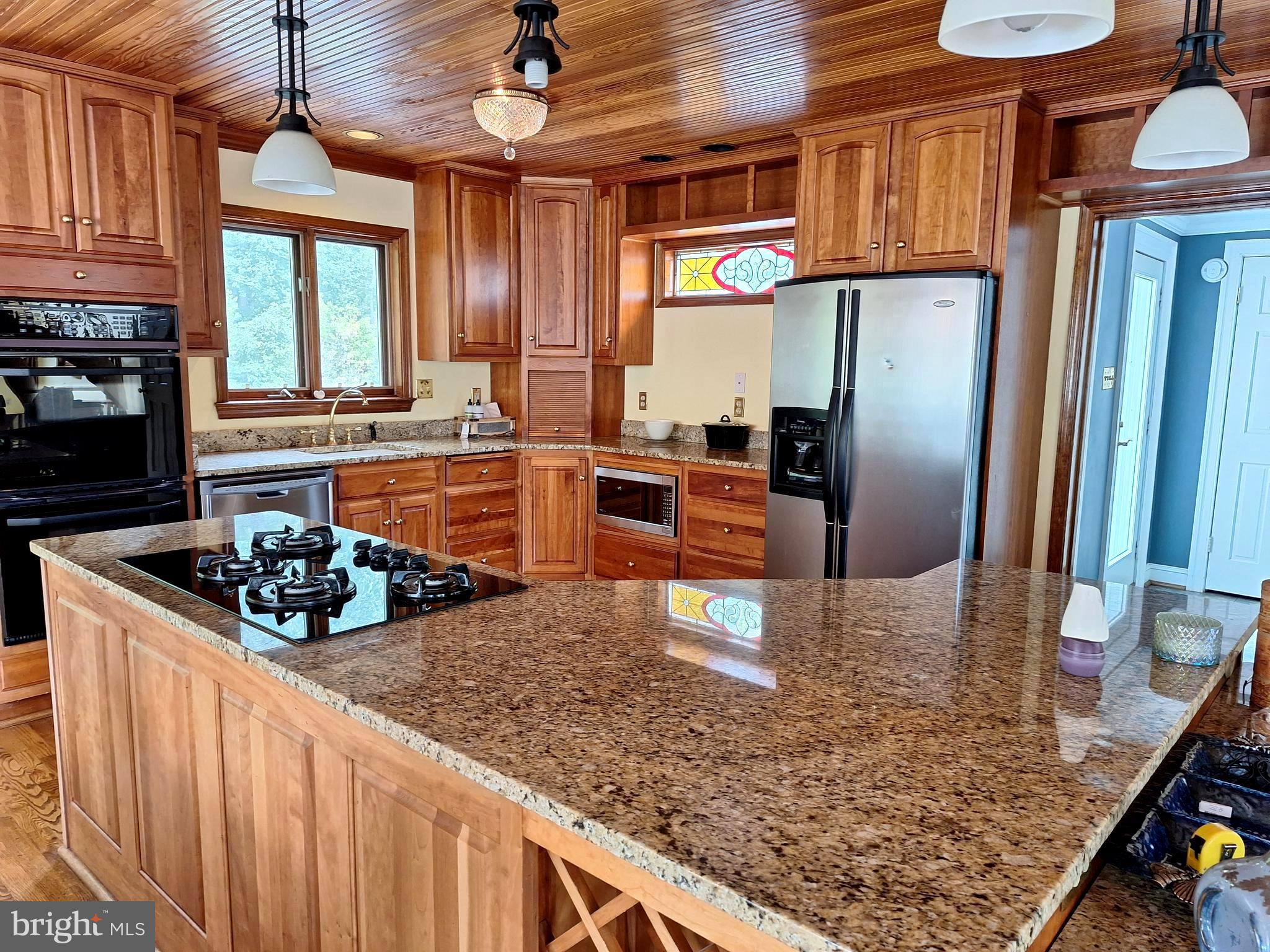 9078 KNOLL RUN LANE