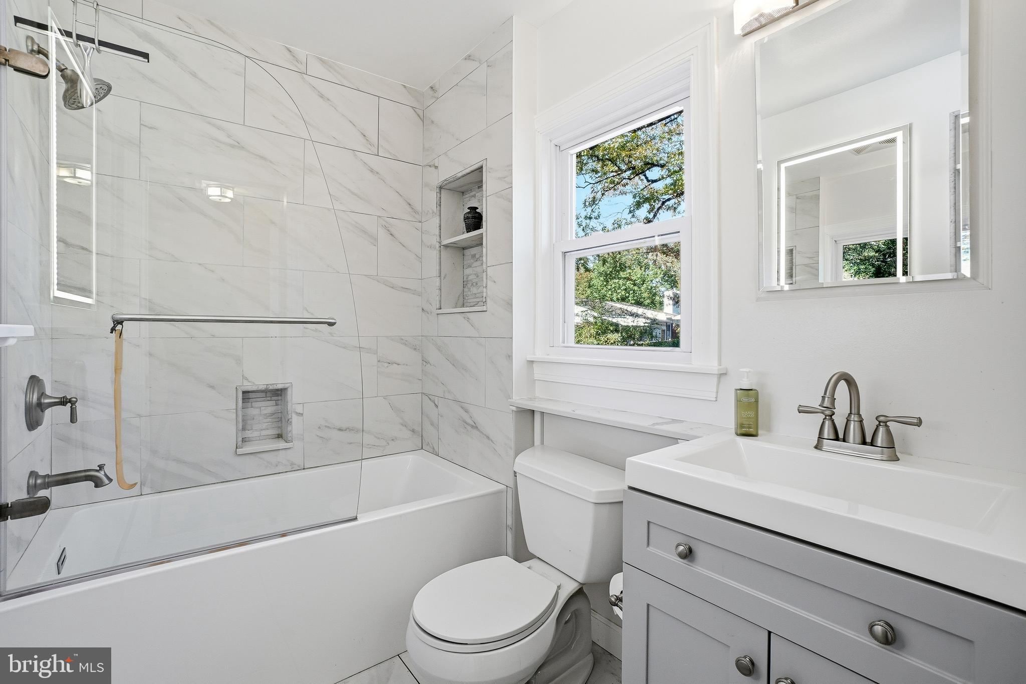 TAKOMA PARK - Residential