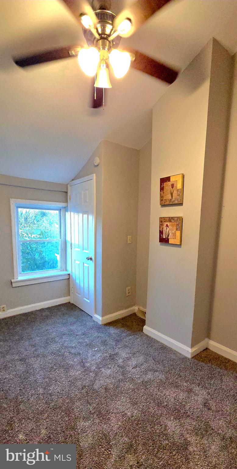 HEDGEVILLE - Residential