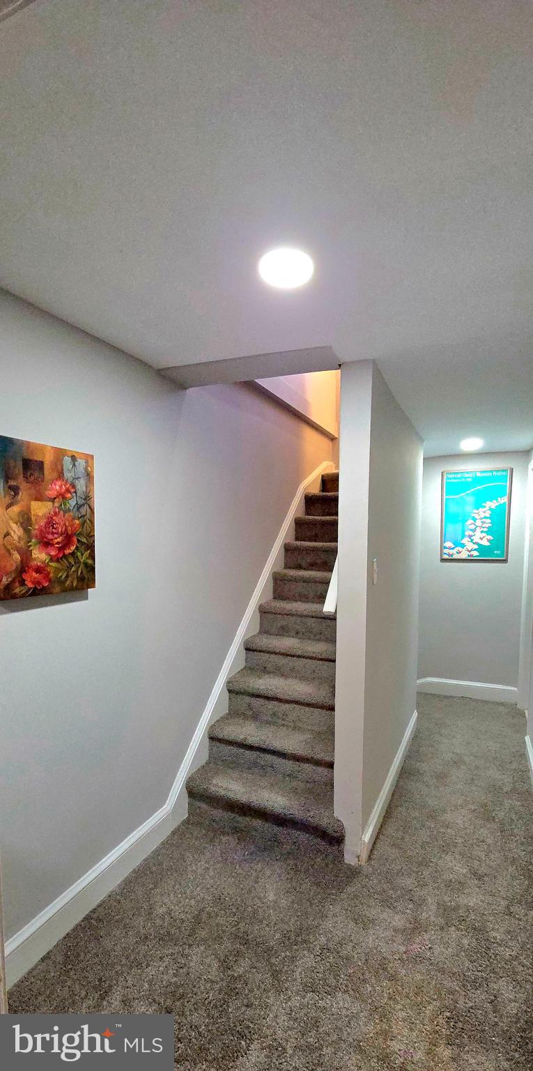 HEDGEVILLE - Residential