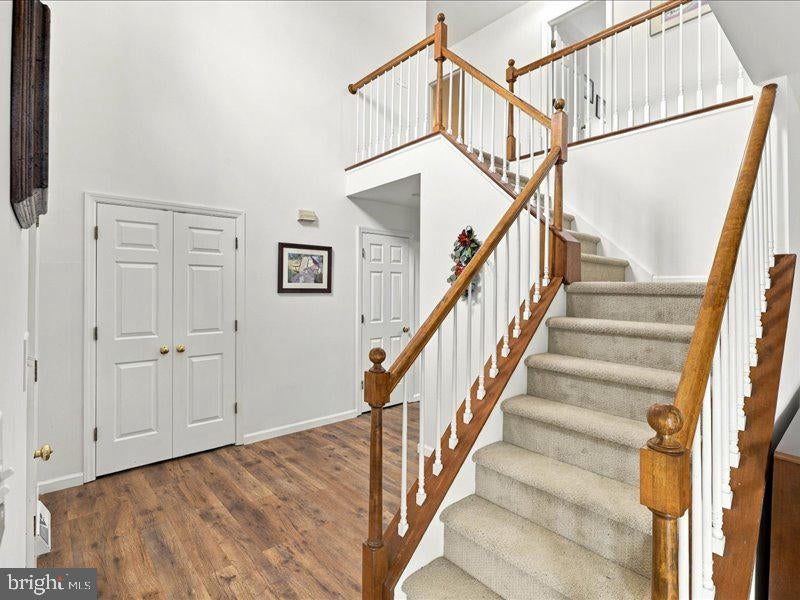 1002 FIELDSTONE COURT