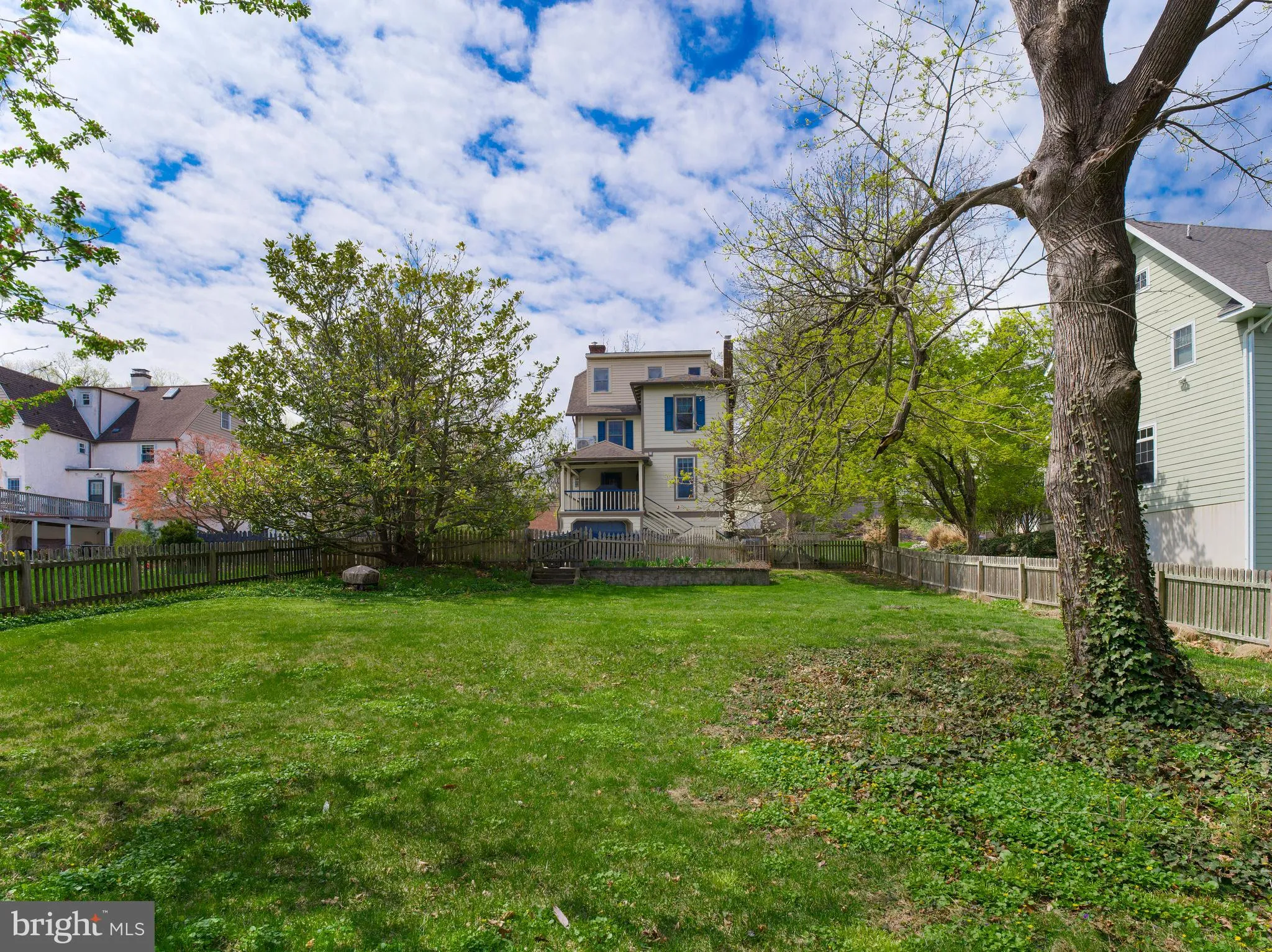 Wayne, Pennsylvania 19087, United States, 4 Bedrooms Bedrooms, ,3 BathroomsBathrooms,Residential,Active,109674