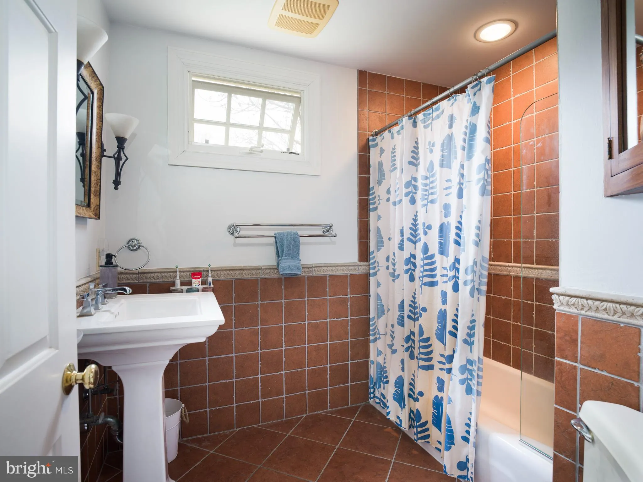 Wayne, Pennsylvania 19087, United States, 4 Bedrooms Bedrooms, ,3 BathroomsBathrooms,Residential,Active,109674