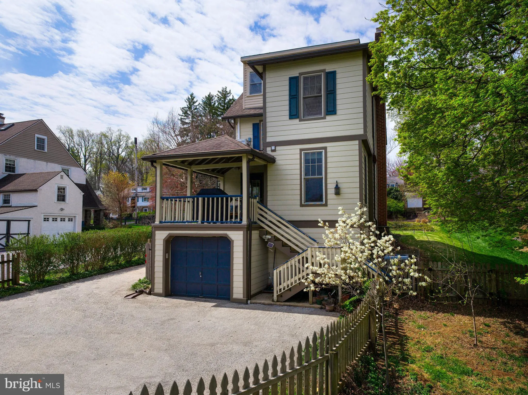 Wayne, Pennsylvania 19087, United States, 4 Bedrooms Bedrooms, ,3 BathroomsBathrooms,Residential,Active,109674