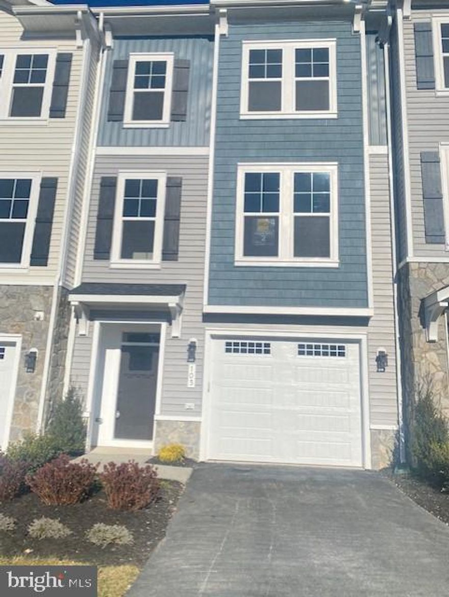 BRAND NEW AND MOVE IN READY -  SUPER NICE NEW LAKE FREDERICK COMMUNITY - IMMEDIATE OCCUPANCY AVAILABLE -  BEAUTIFULLY BUILT WITH THE NICEST OPTIONS - GORGEOUS GOURMET KITCHEN WITH LARGE GE PROFILE COOKTOP RANGE AND GE PROFILE OVEN AND MICROWAVE - QUARTZ COUNTERTOPS - OVERSIZED SINK -  3 SPACIOUS BEDROOMS - 3.5 BATHS - 1 CAR GARAGE - 
EXCELLENT LOCATION AND CONVENIENT TO EVERYTHING -  SHOPPING - SCHOOLS - RESTAURANTS- AND LOTS MORE -