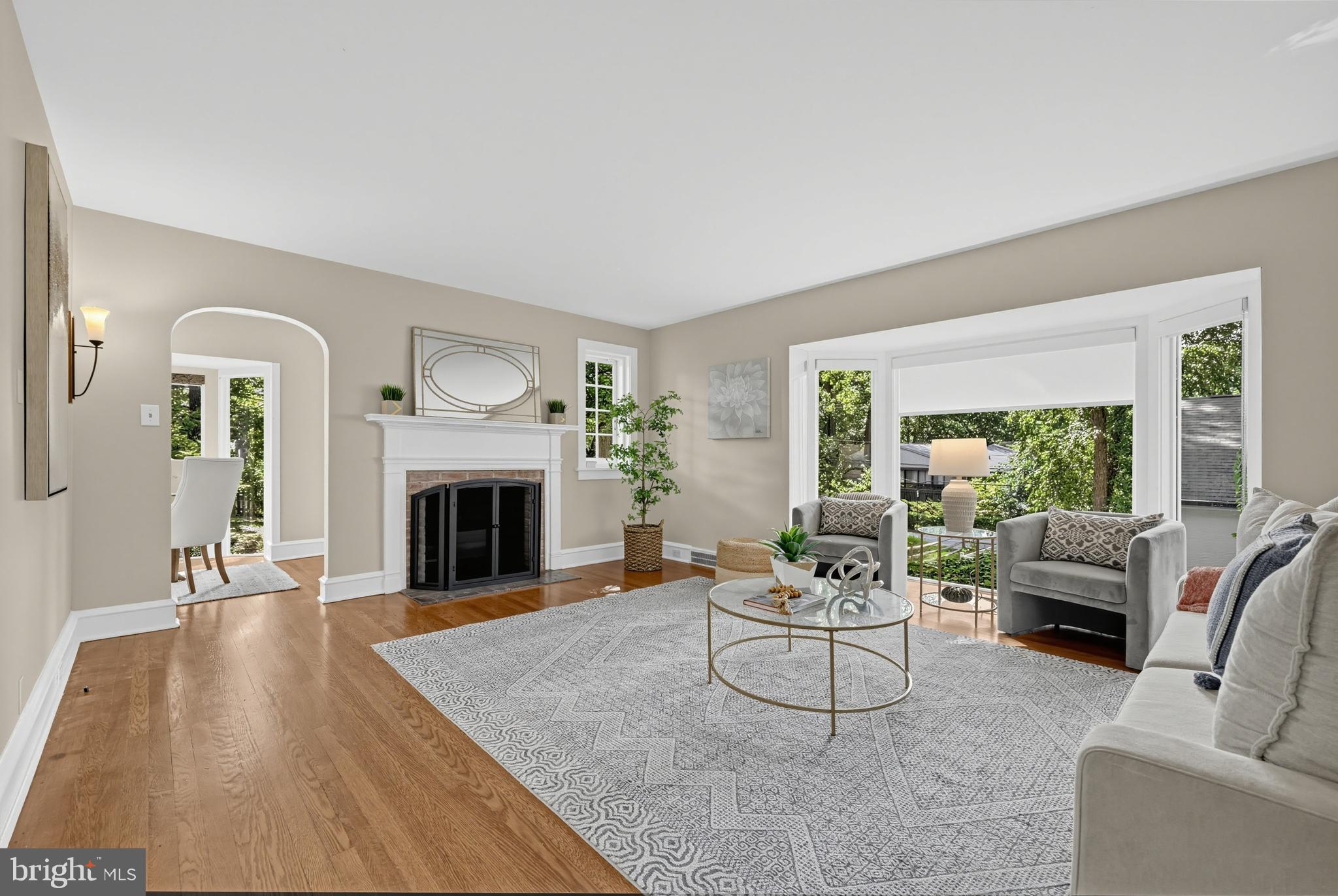 333 W FIFTH STREET