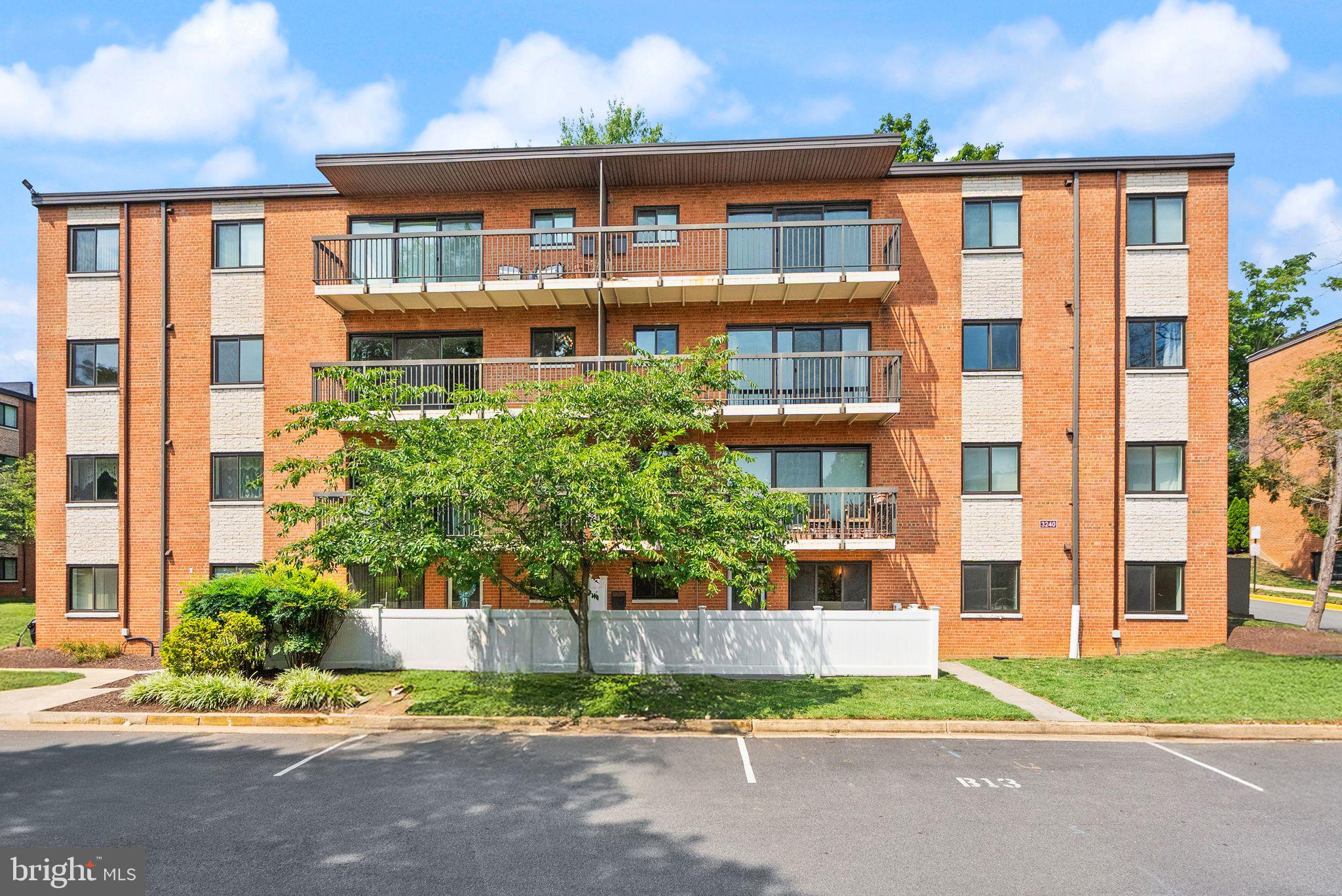 3240 S 28TH STREET 101