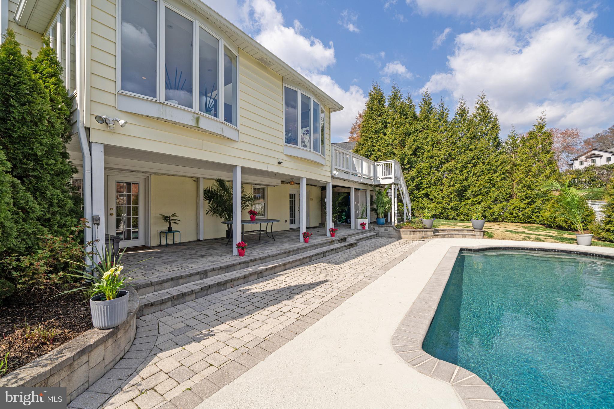 CHESTERFORD - Residential