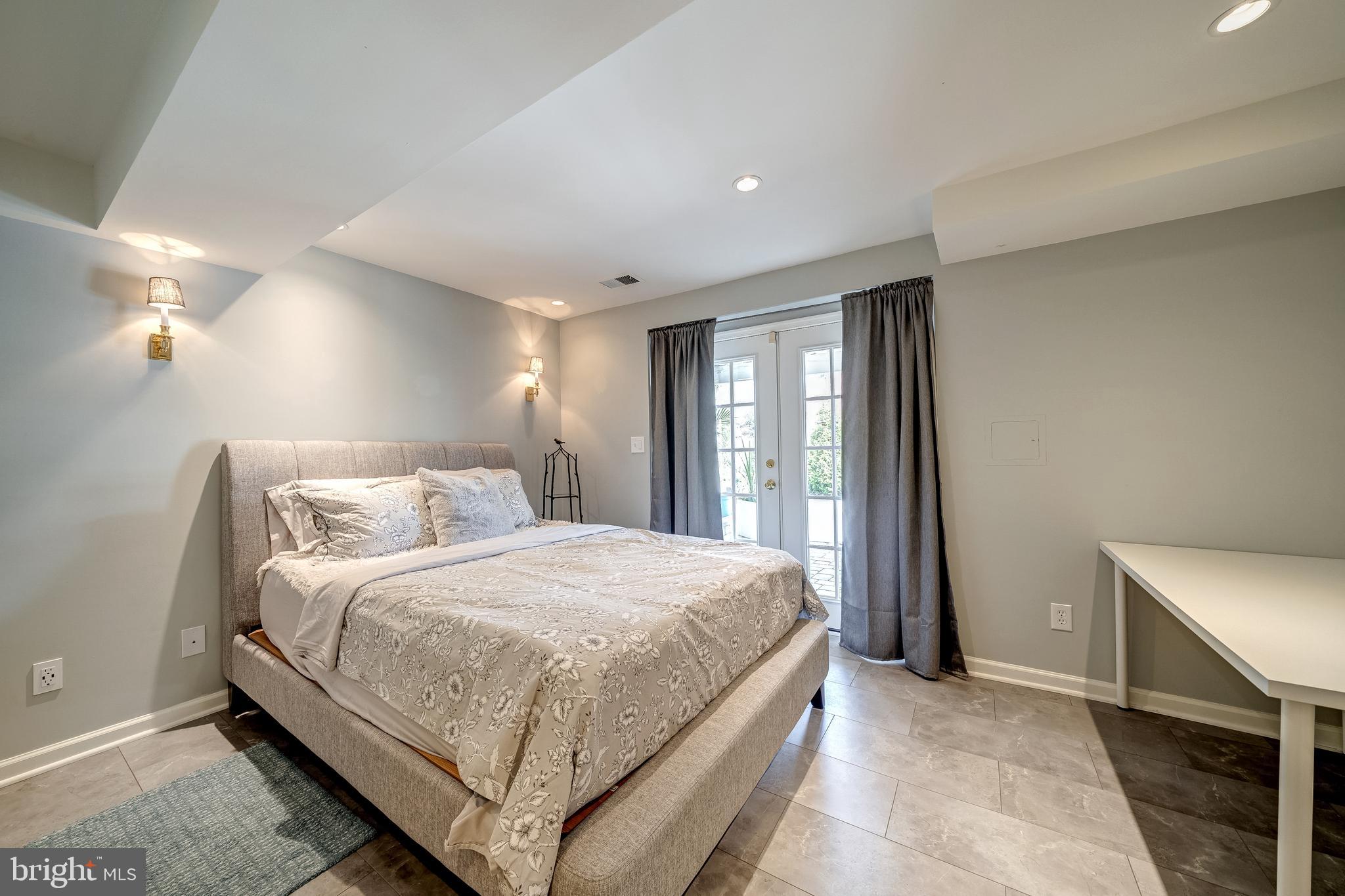 CHESTERFORD - Residential