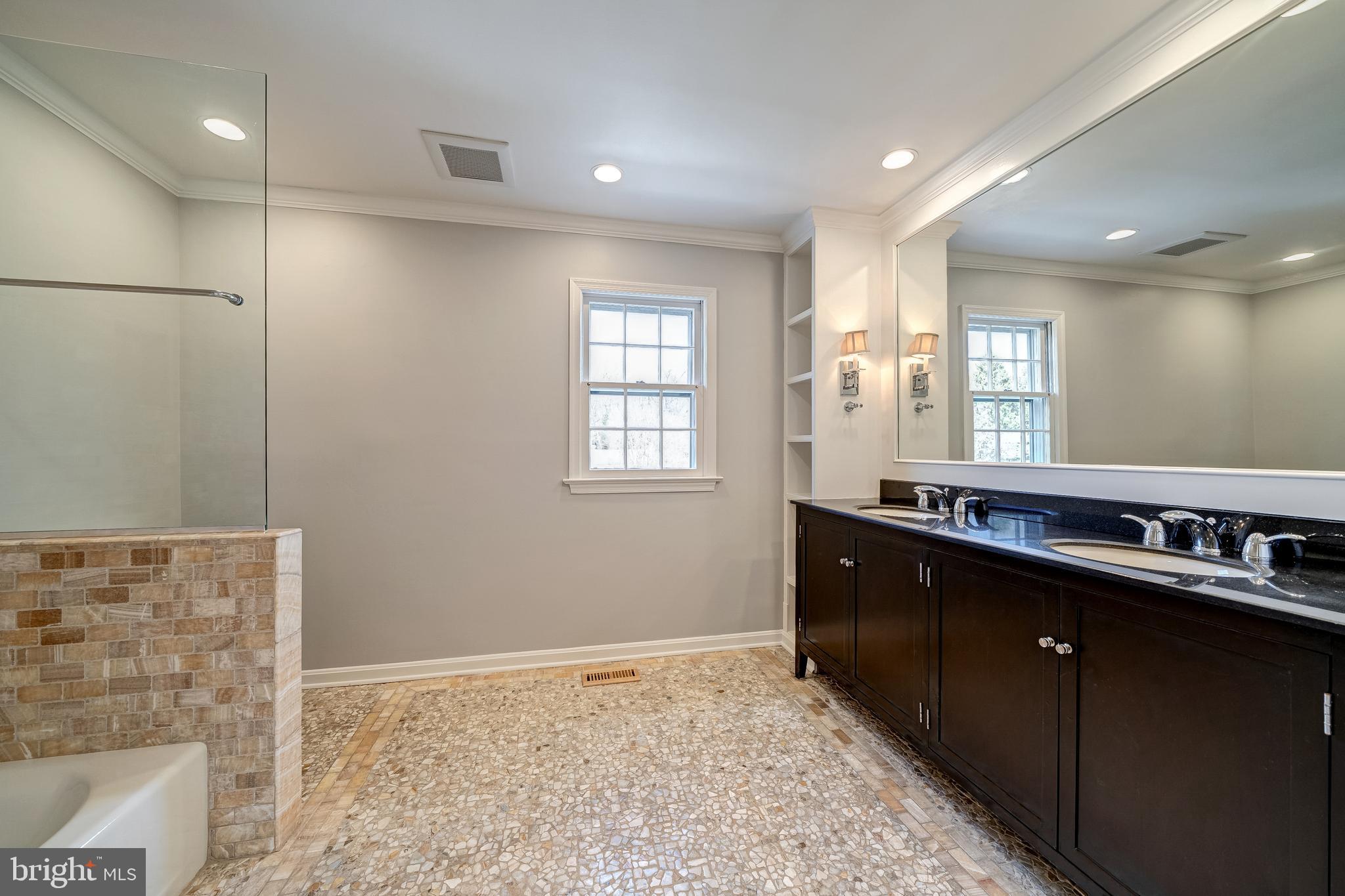 CHESTERFORD - Residential