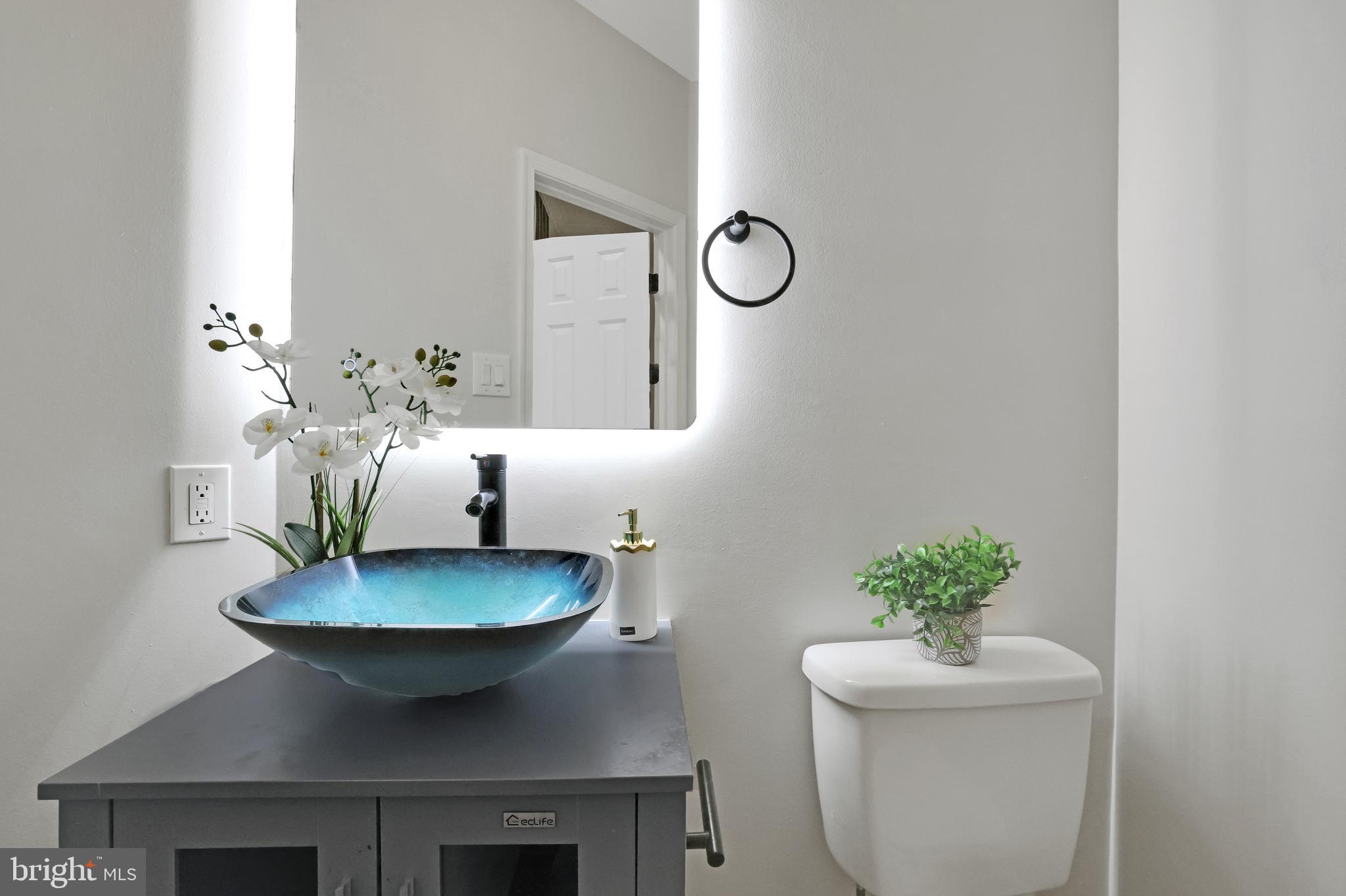 TRAILS AT WOODLOT - Residential