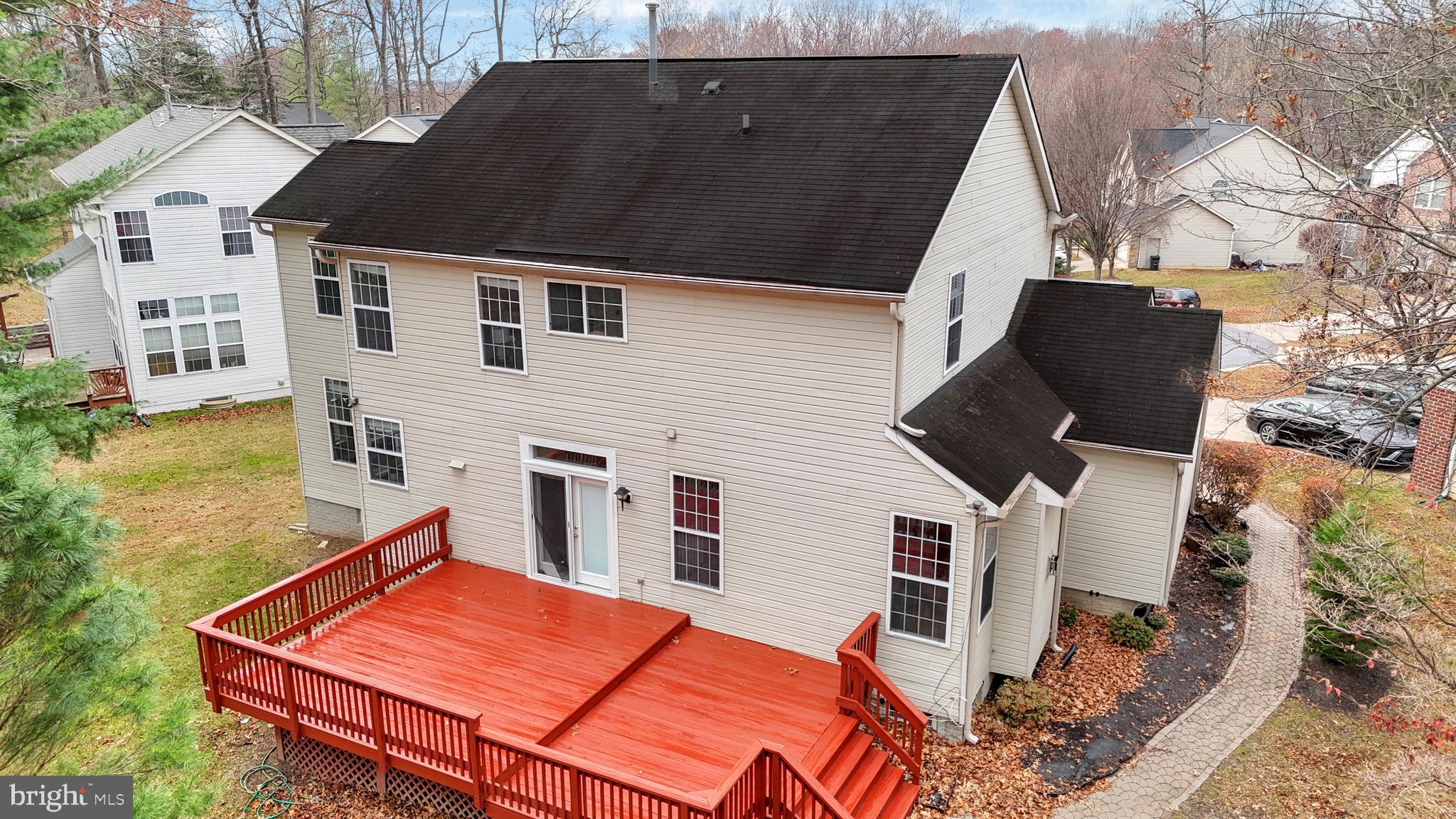 TRAILS AT WOODLOT - Residential