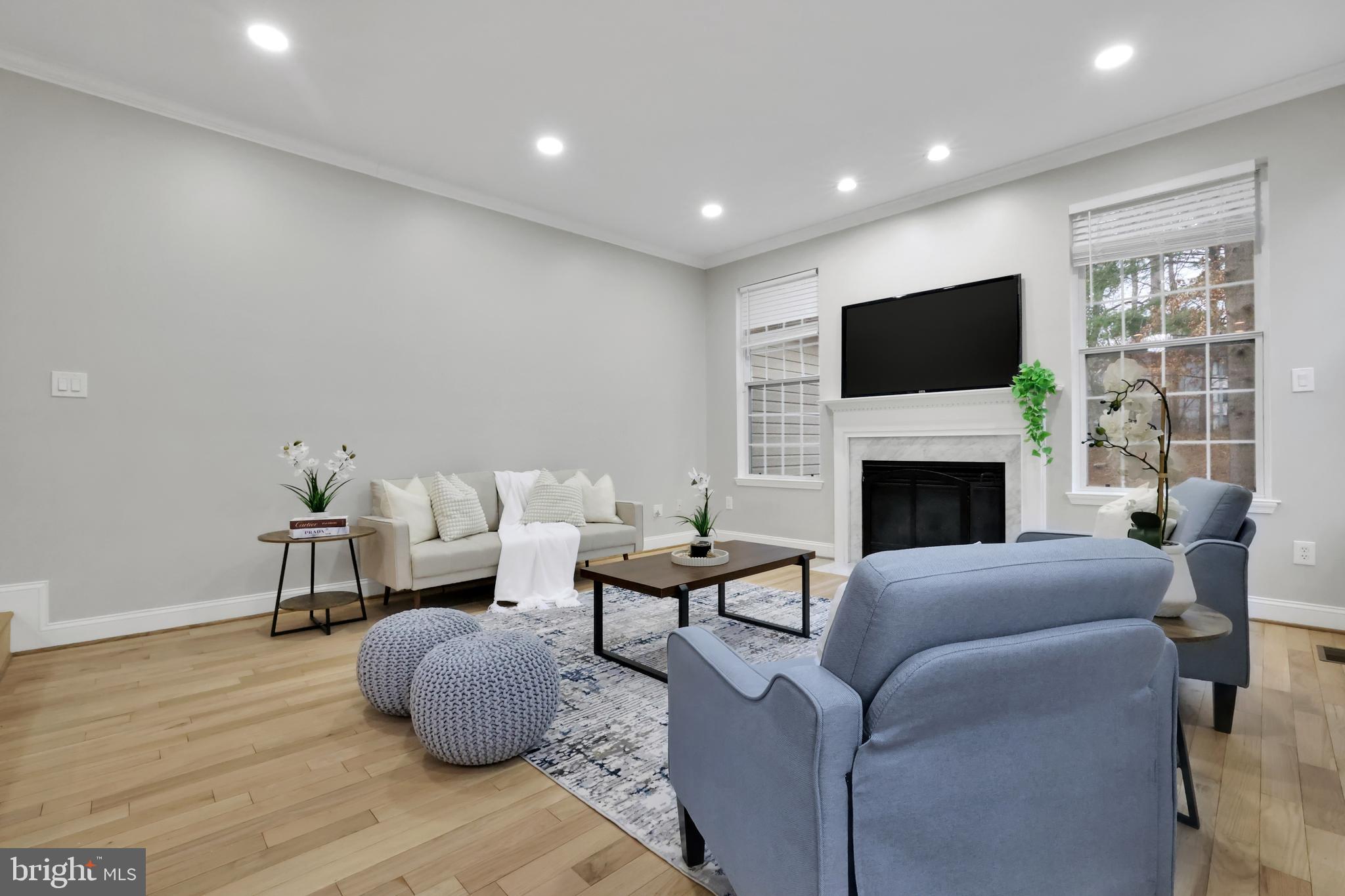 TRAILS AT WOODLOT - Residential