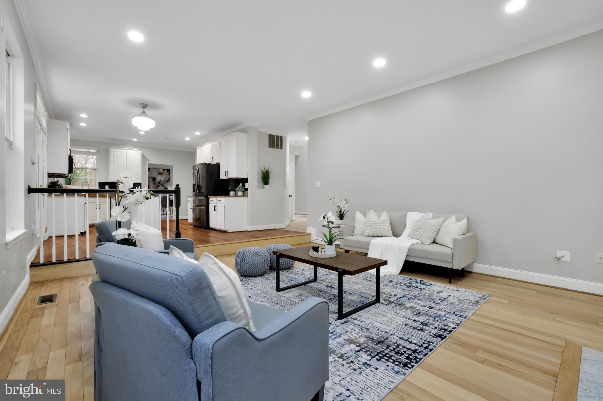 TRAILS AT WOODLOT - Residential