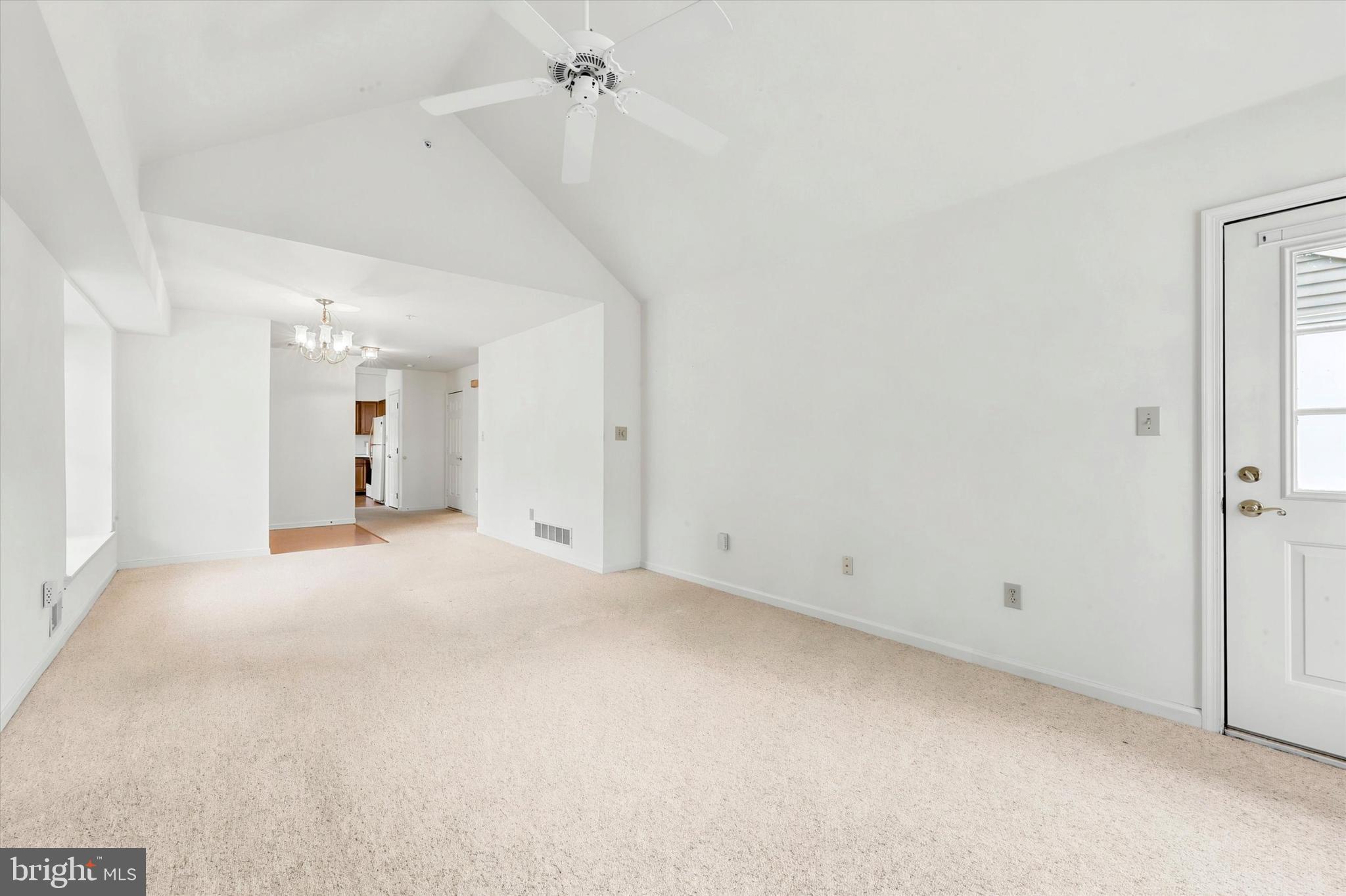 11 FLEETWOOD COURT 22