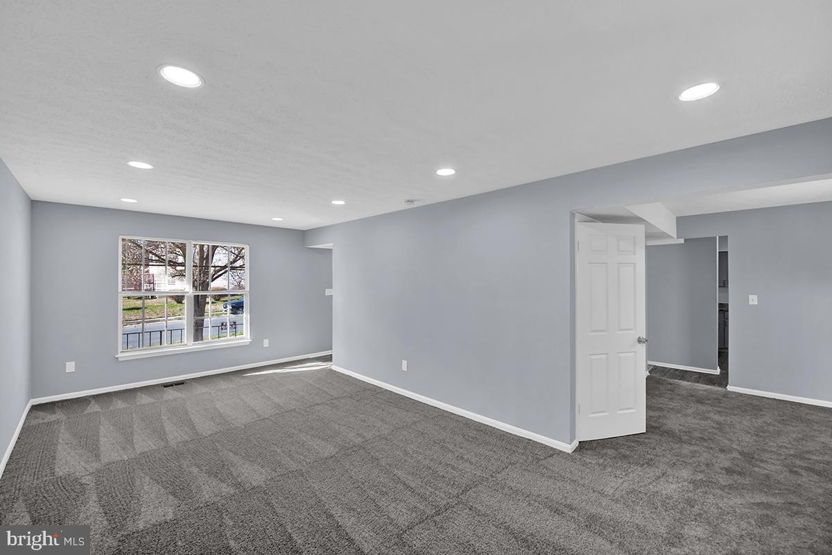 FAIRWIND FARMS - Residential