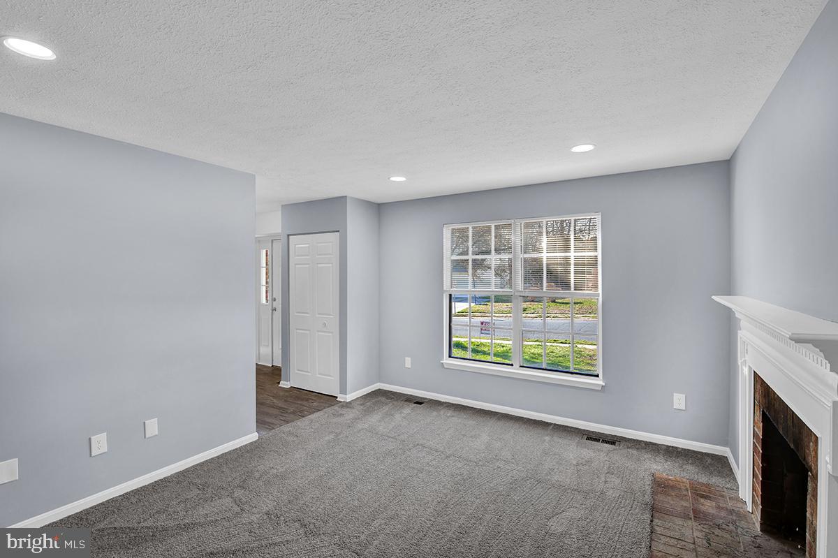 FAIRWIND FARMS - Residential