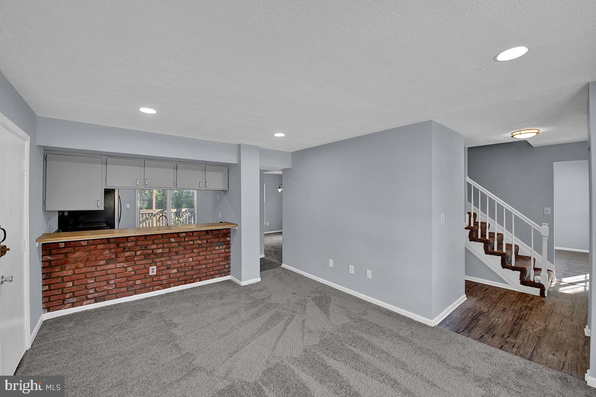FAIRWIND FARMS - Residential