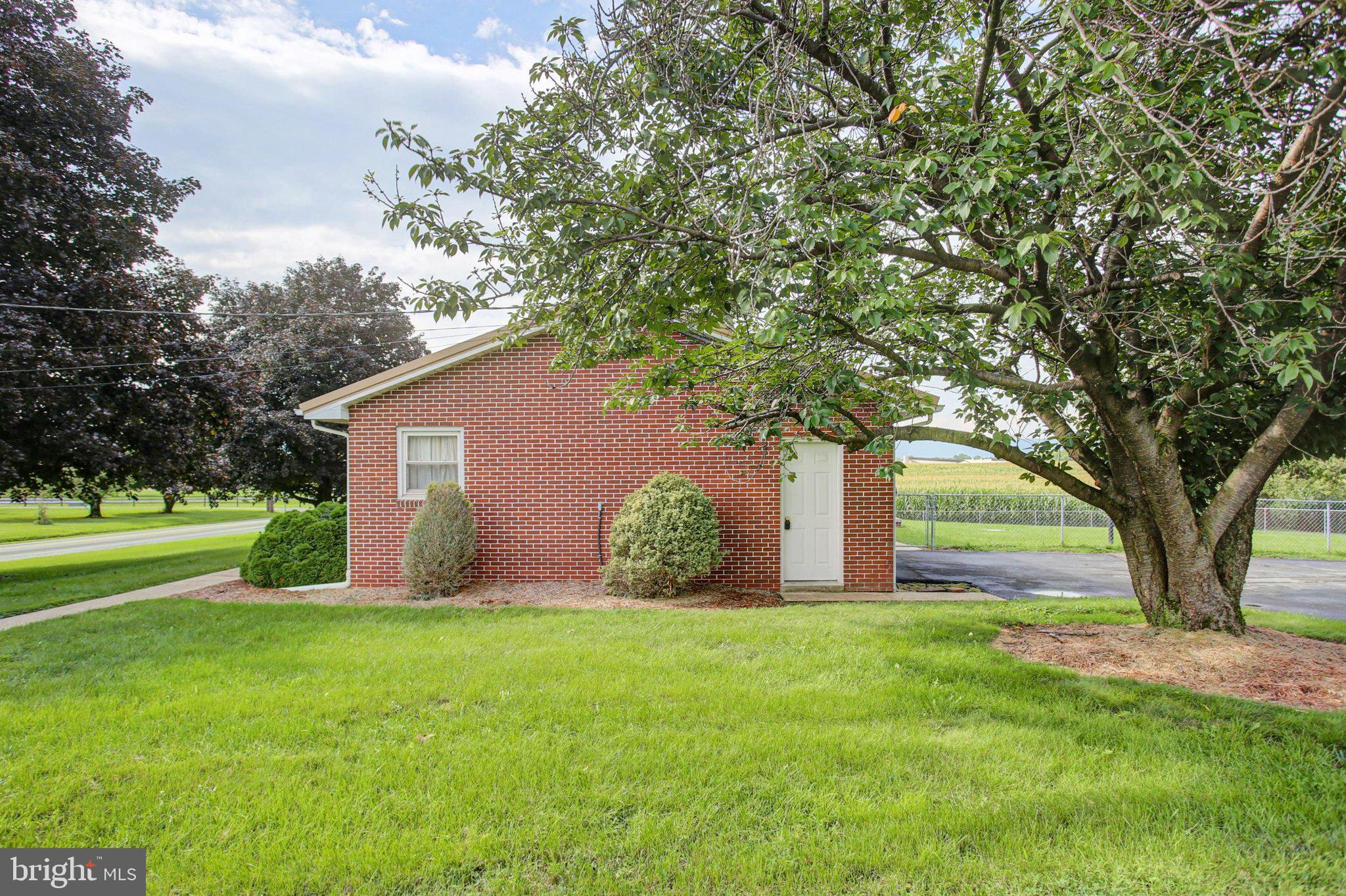 519 OAKVILLE ROAD