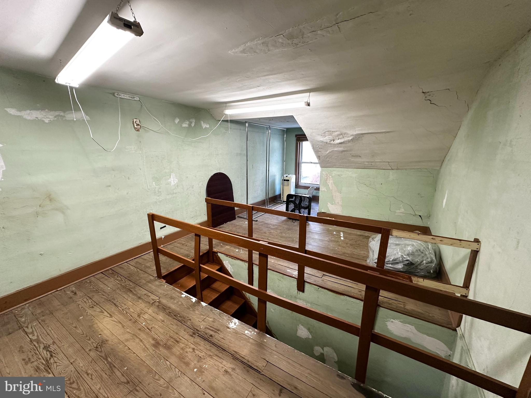 MOUNT CARMEL BORO - Residential