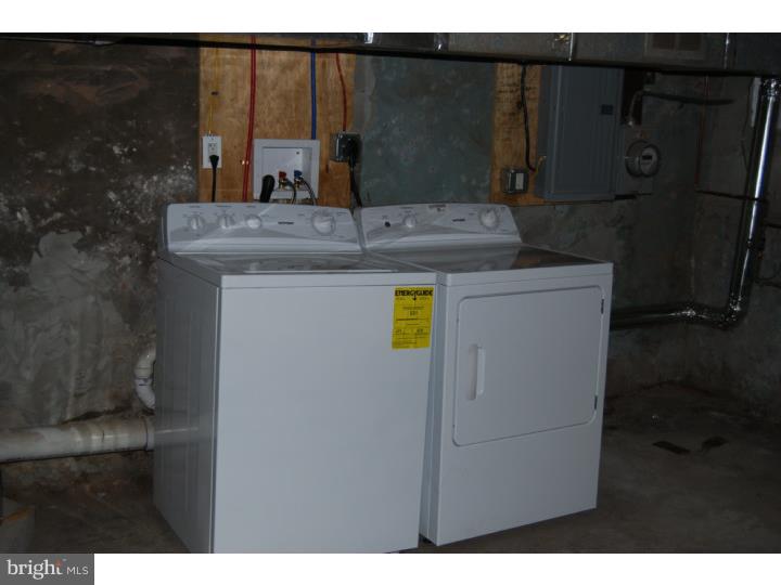 POINT BREEZE - Residential Lease