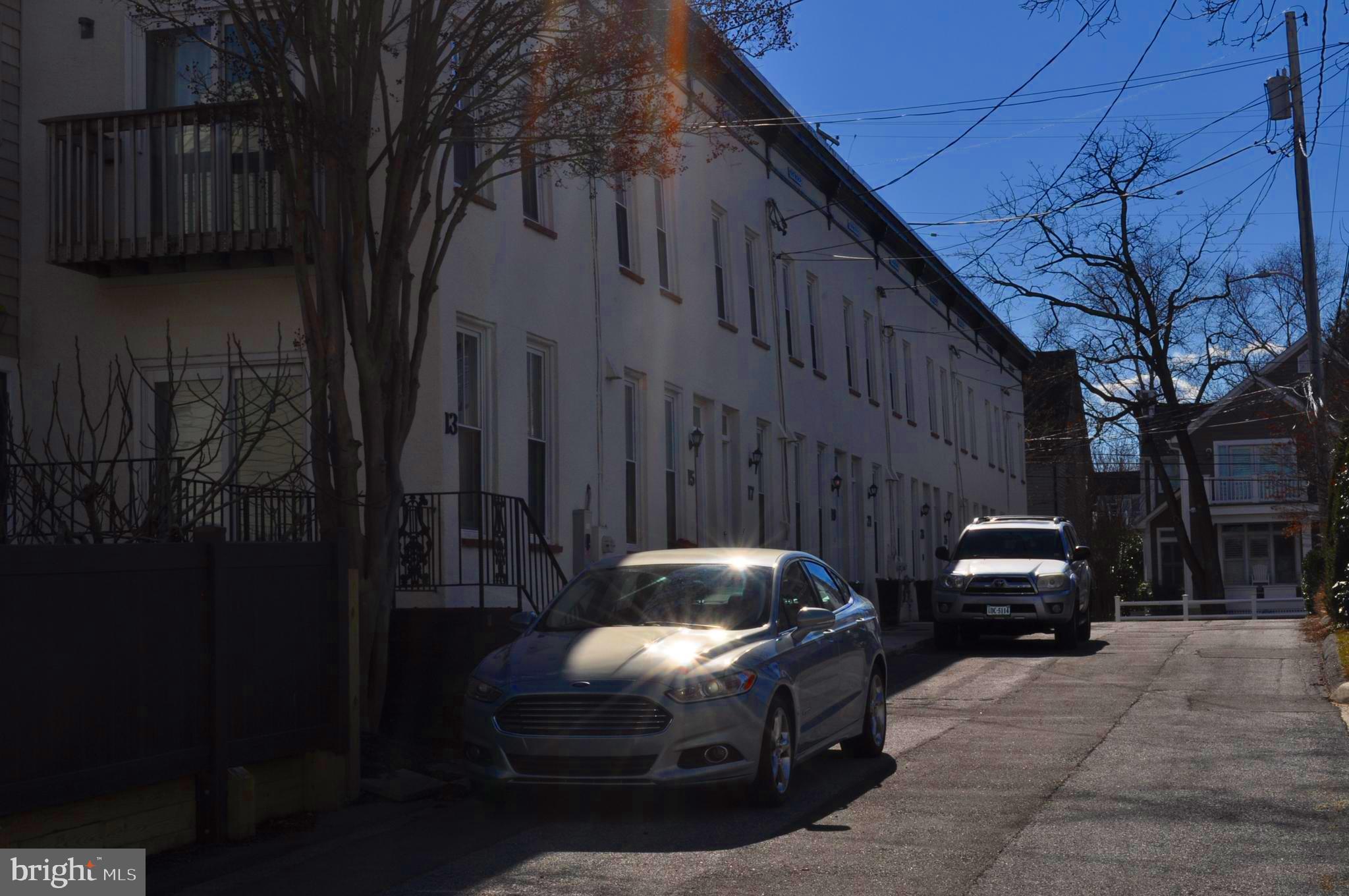 EASTPORT - Residential Lease