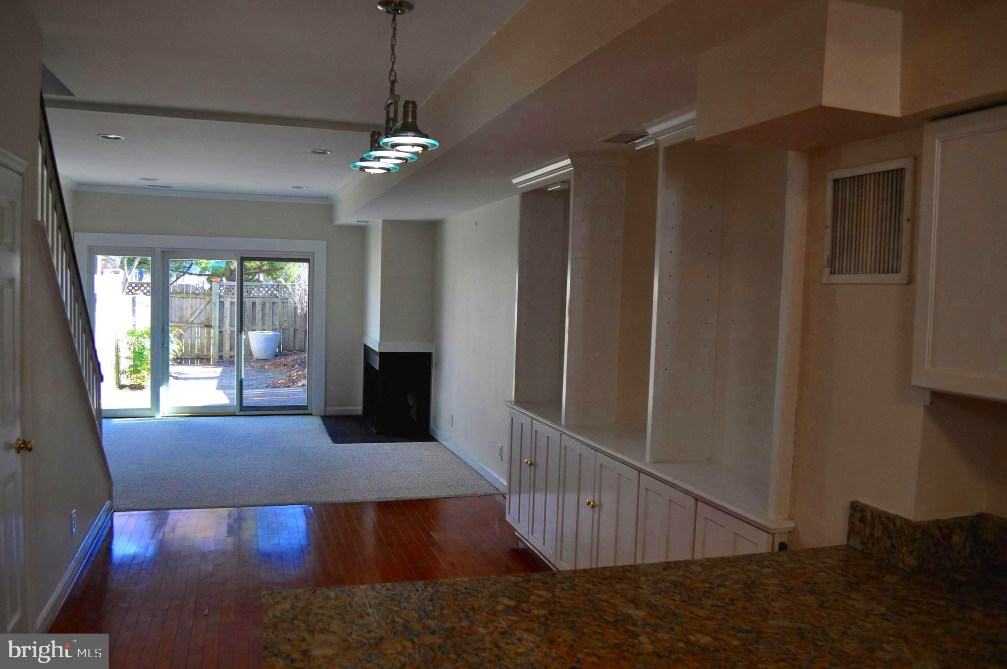 EASTPORT - Residential Lease