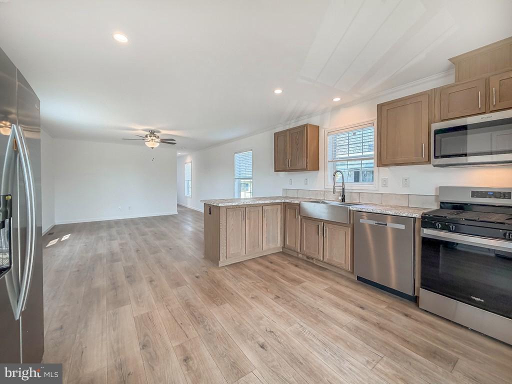 PENNWOOD CROSSING - Residential