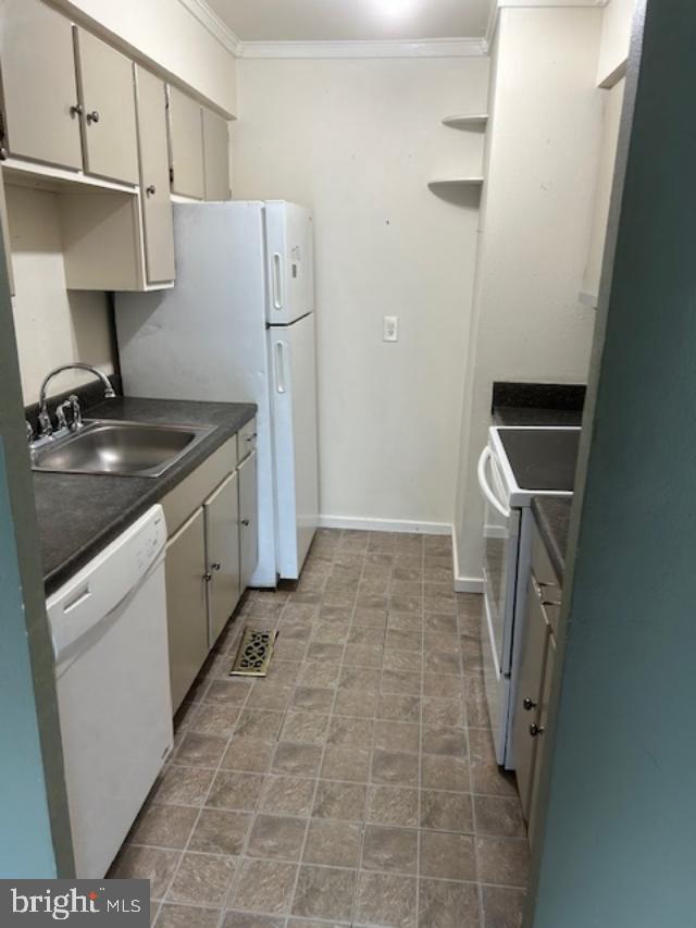 SUMMIT HOUSE - Residential