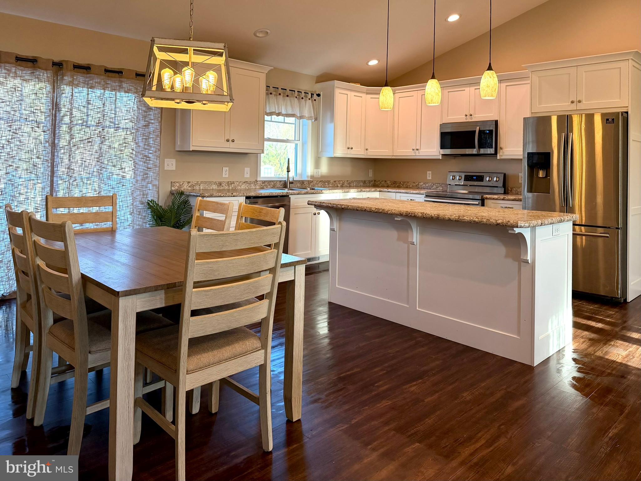 FELTON - Residential