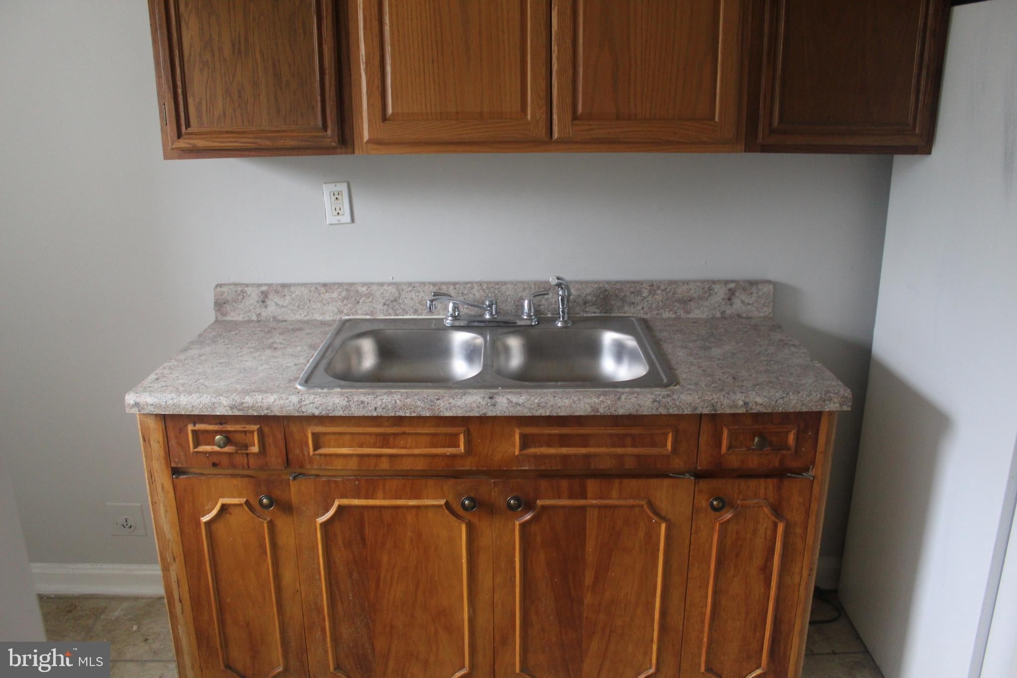 300 NORTHERN AVENUE APT 4A