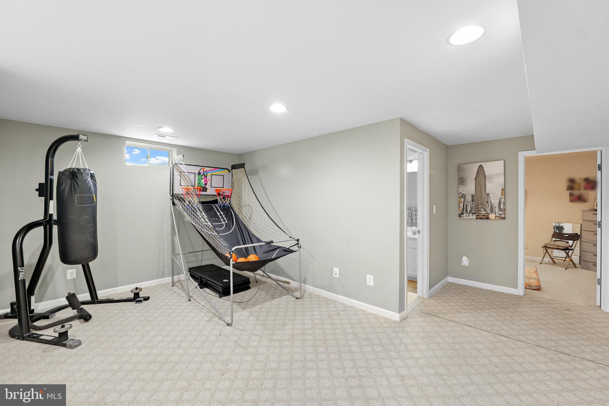 MEADOWS AT MORRIS FARM - Residential