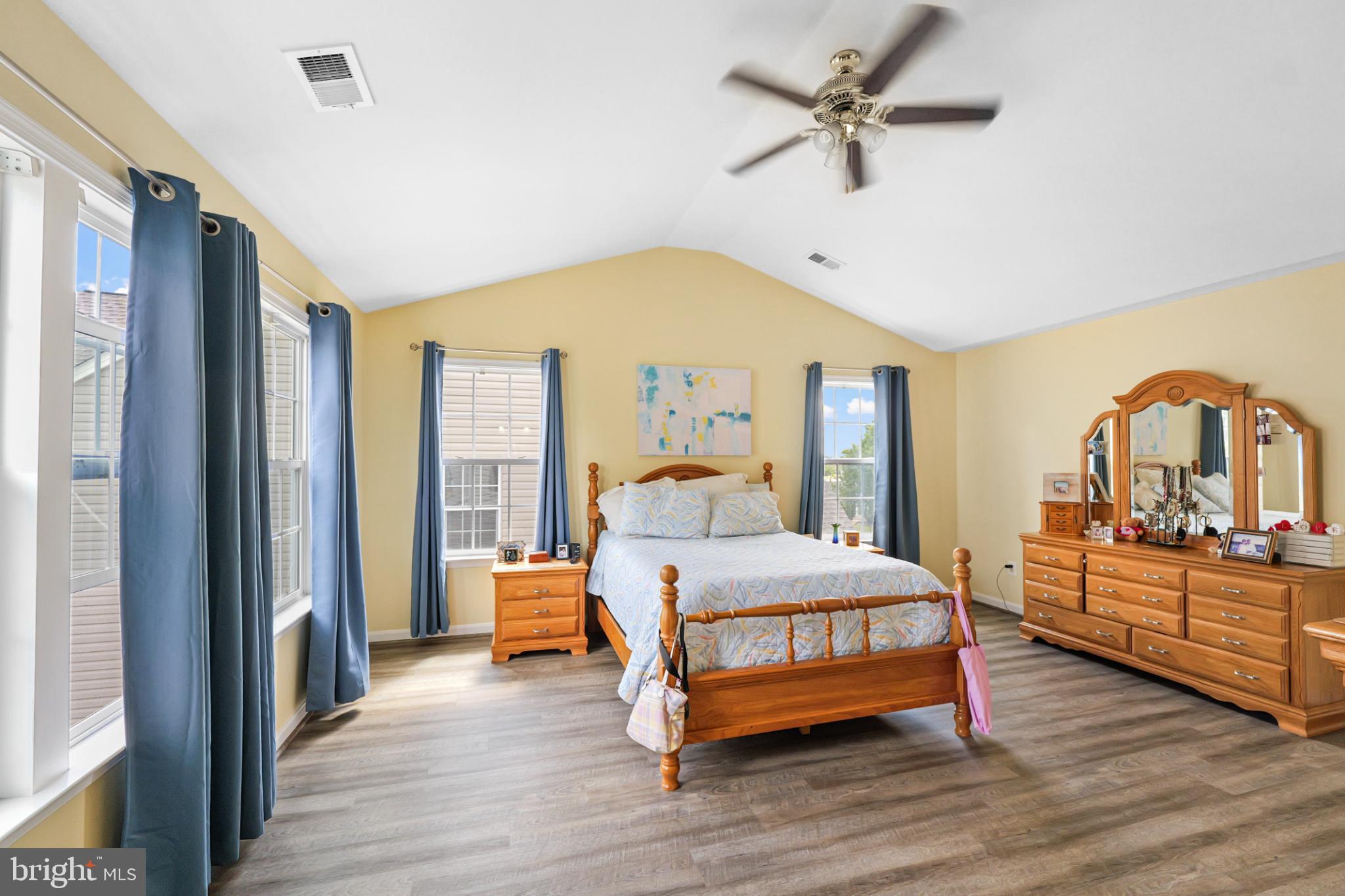 MEADOWS AT MORRIS FARM - Residential