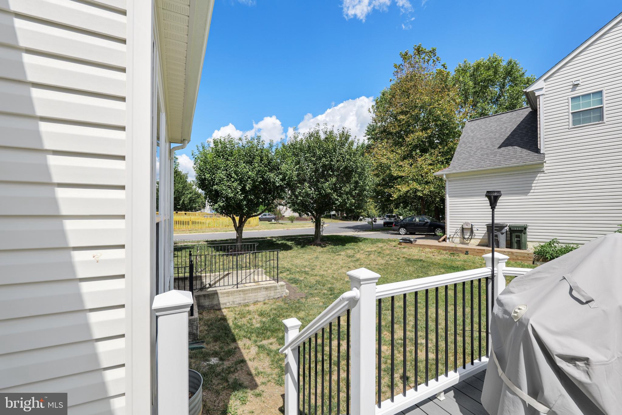 MEADOWS AT MORRIS FARM - Residential