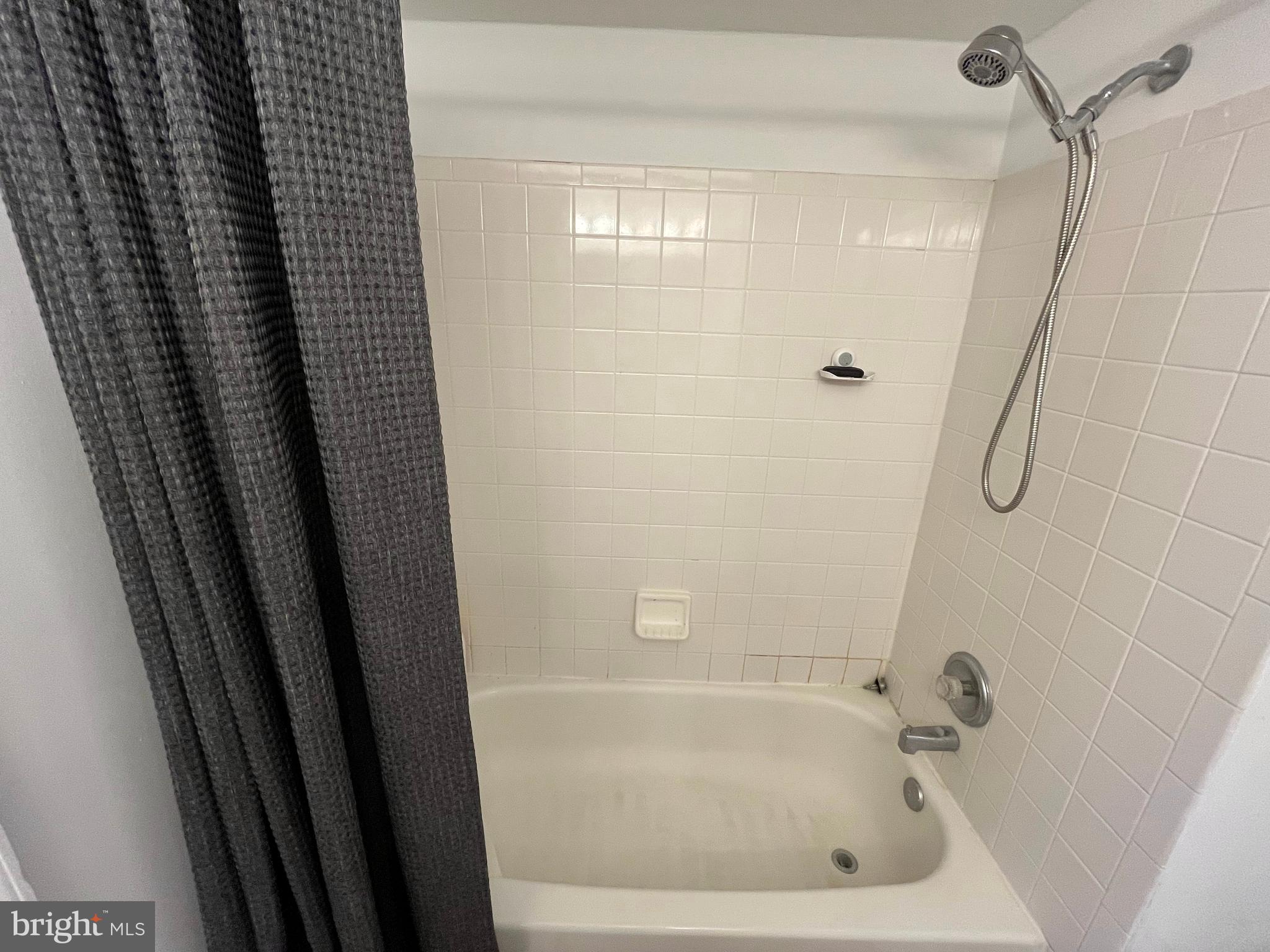 CHATHAM LANDING - Residential Lease