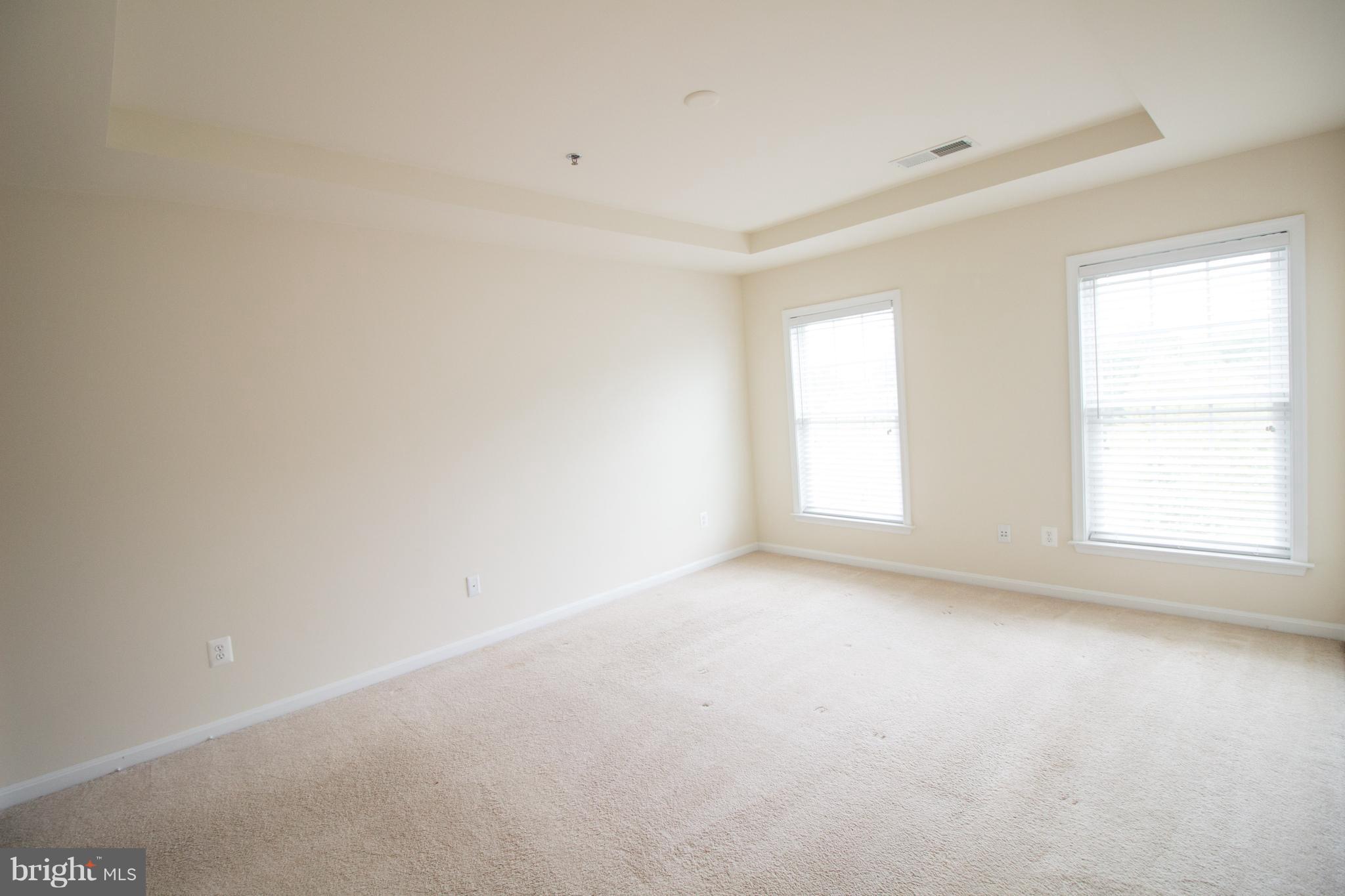 GROVETON WOODS - Residential Lease