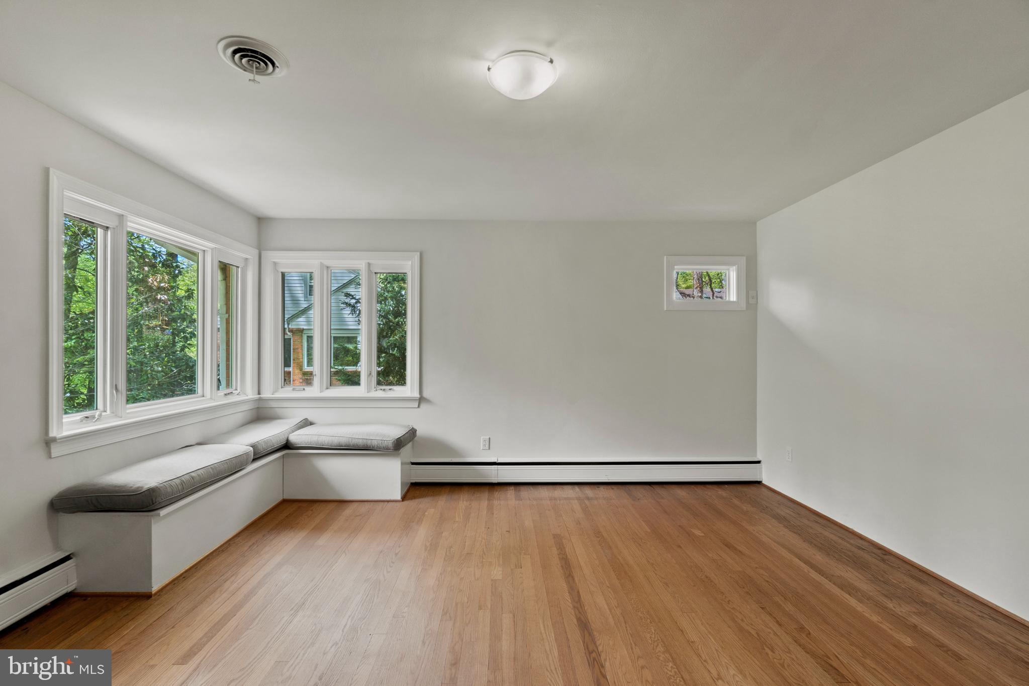 TAKOMA PARK - Residential