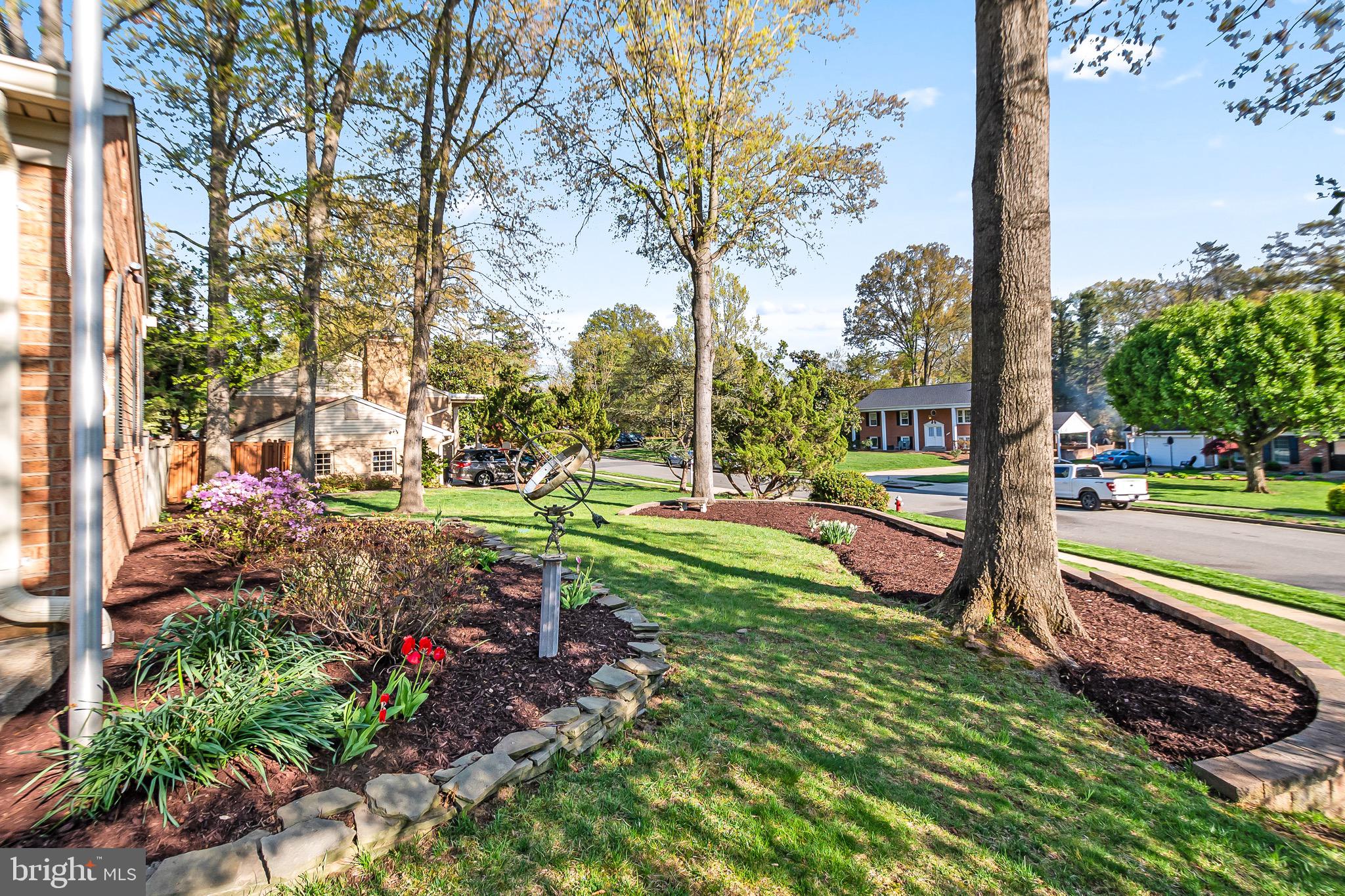 8805 TERESA ANN COURT