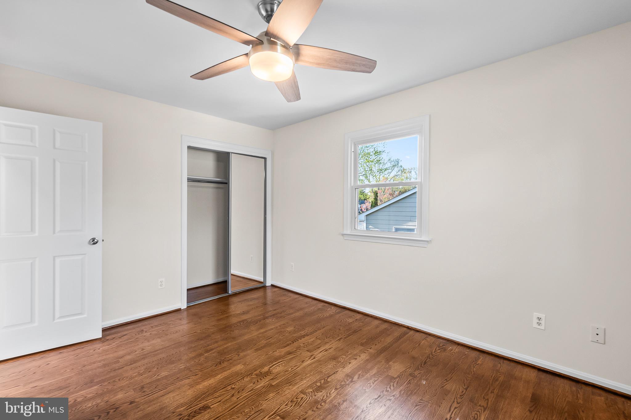 FORT HUNT ESTATES - Residential