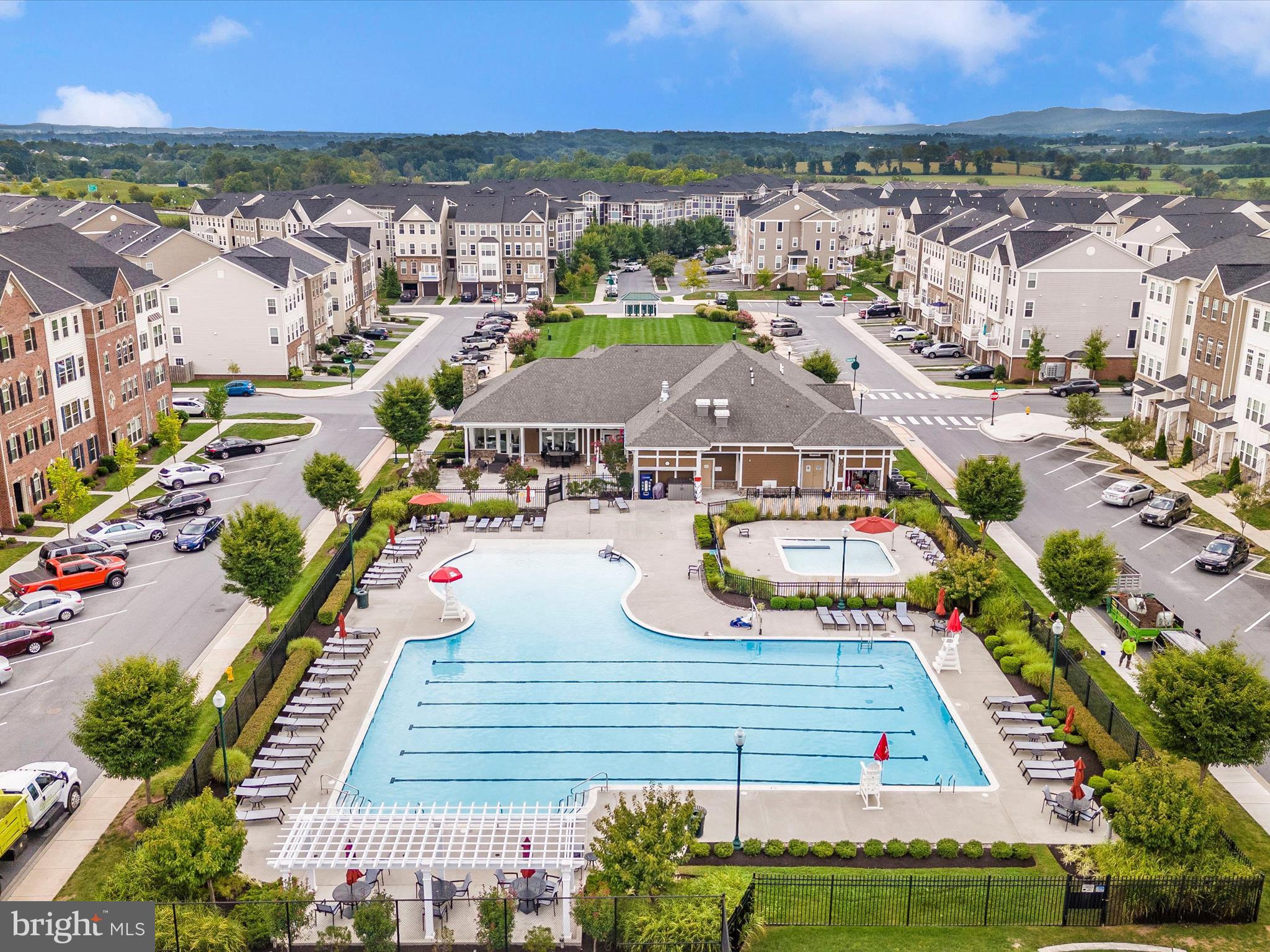 JEFFERSON PLACE - Residential