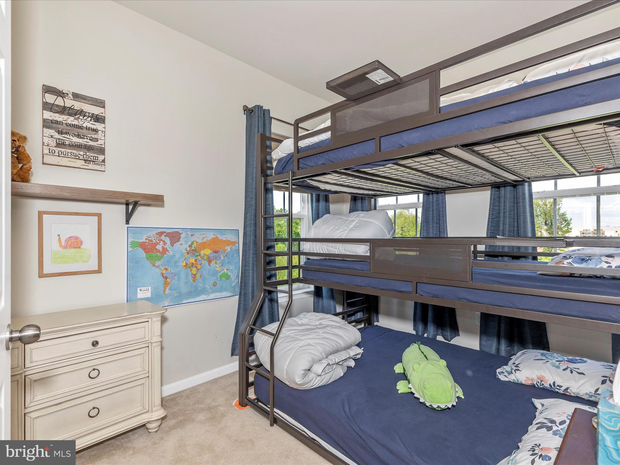 JEFFERSON PLACE - Residential