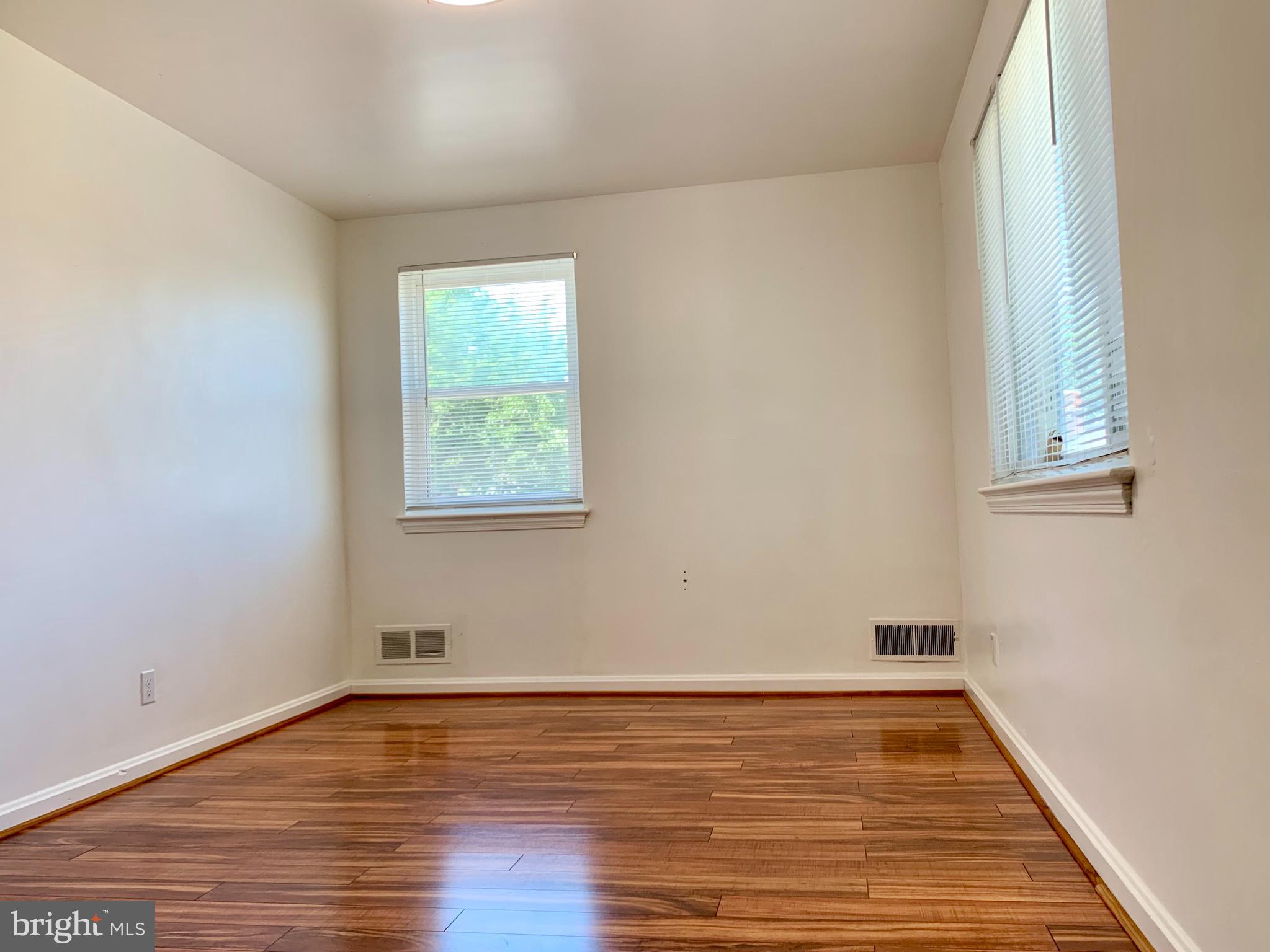 ST ELMO - Residential Lease