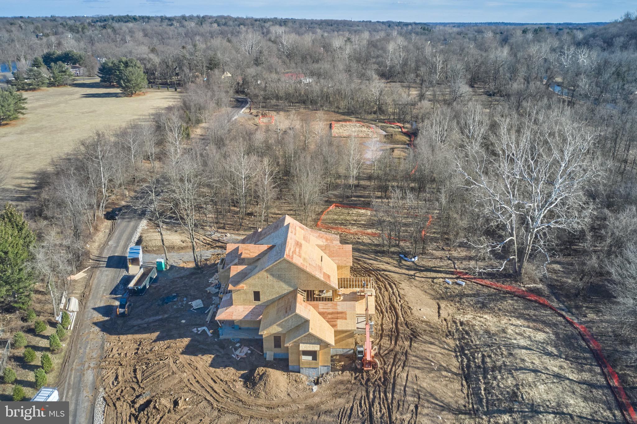 WASHINGTON CROSSING - Residential