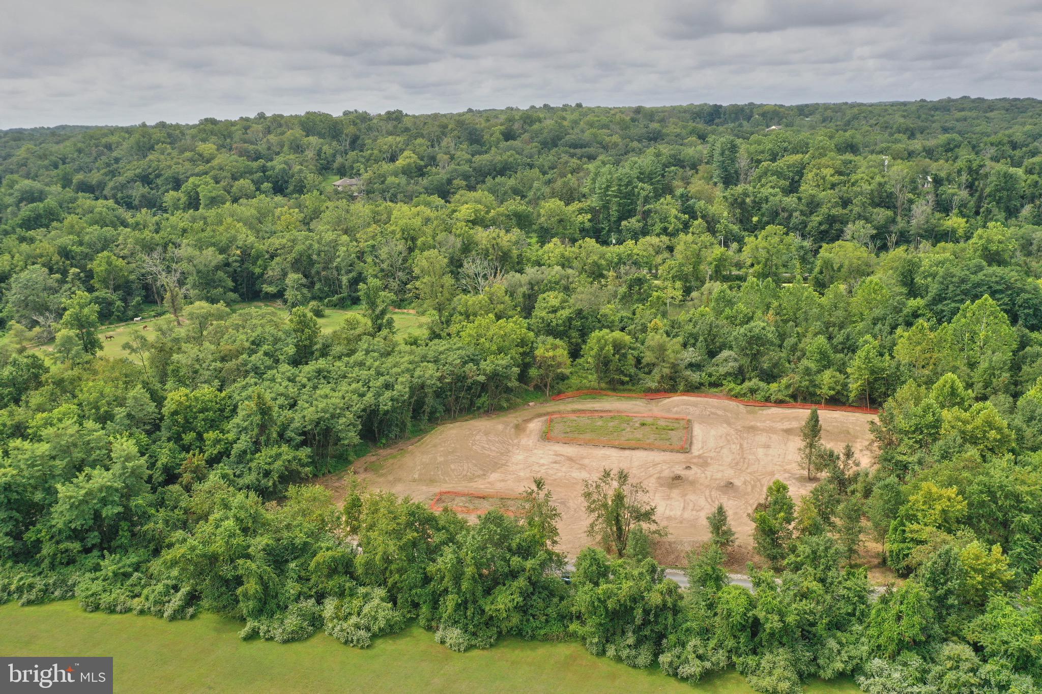 WASHINGTON CROSSING - Residential