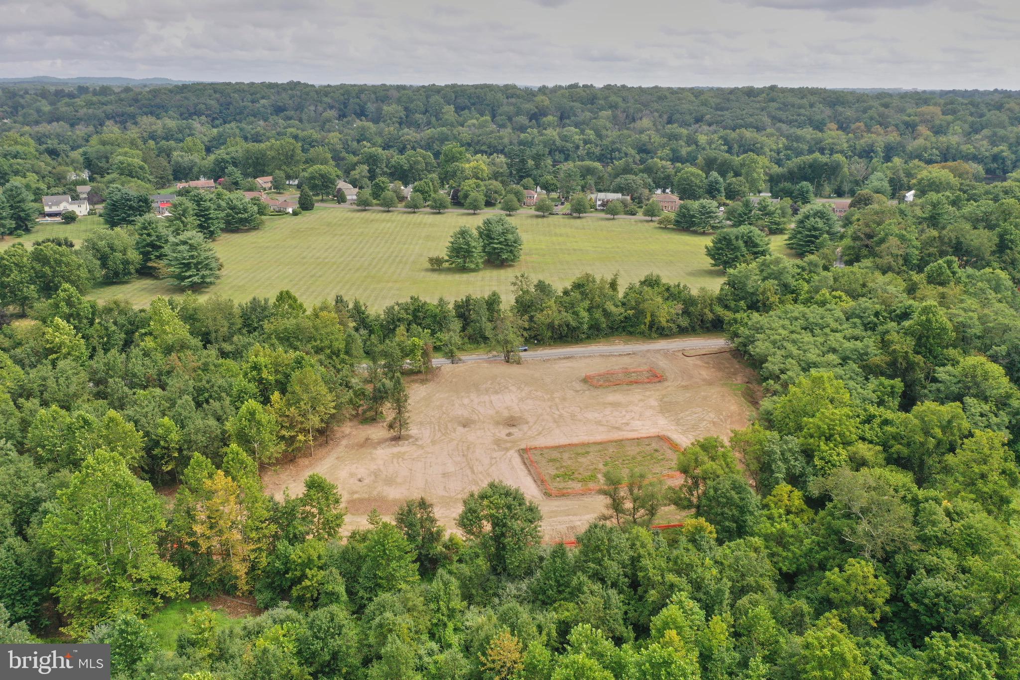 WASHINGTON CROSSING - Residential