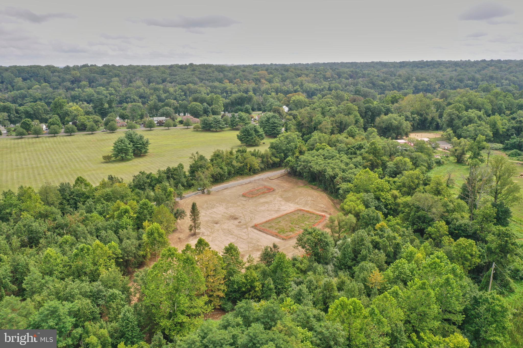 WASHINGTON CROSSING - Residential