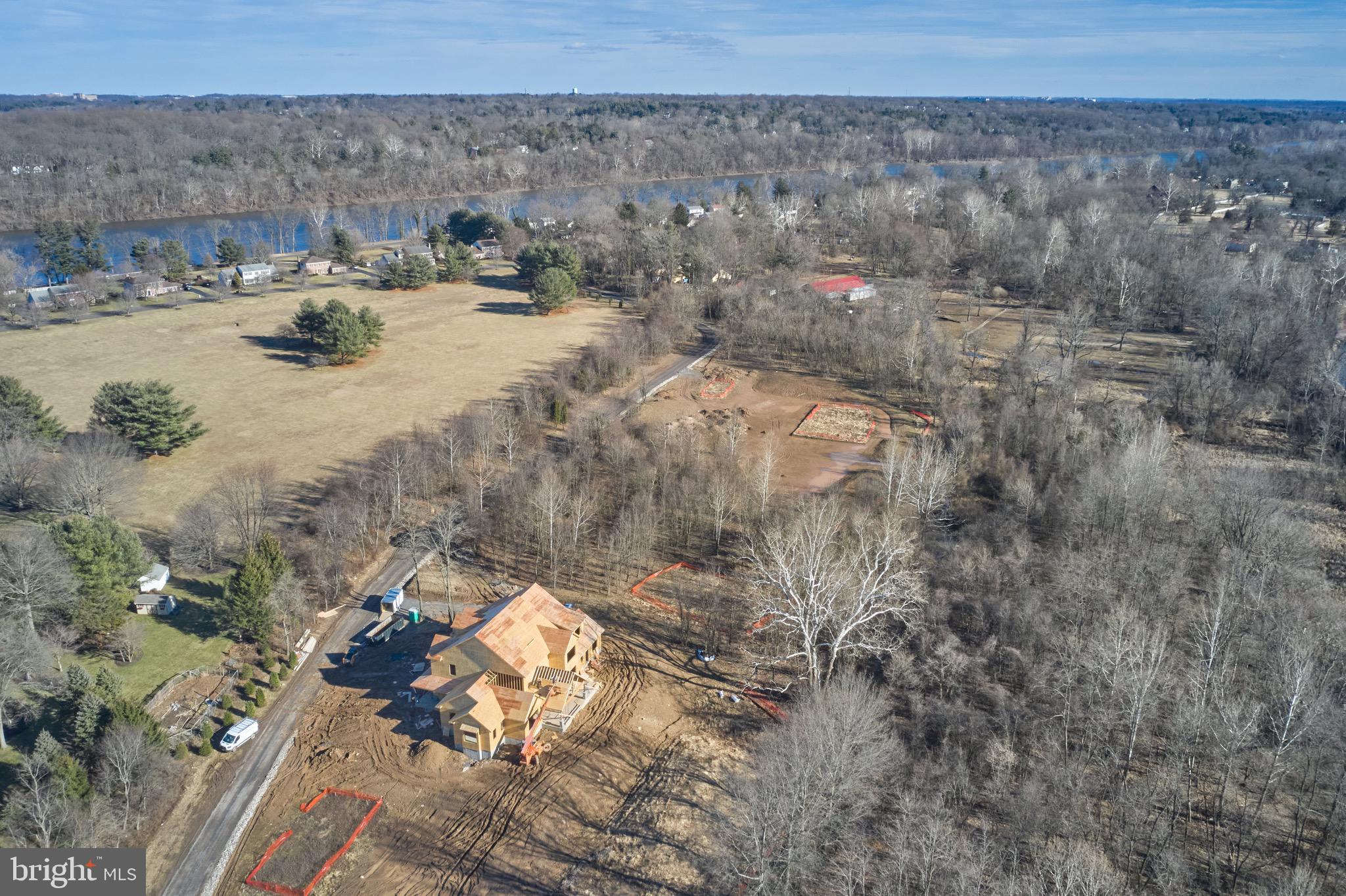 WASHINGTON CROSSING - Residential