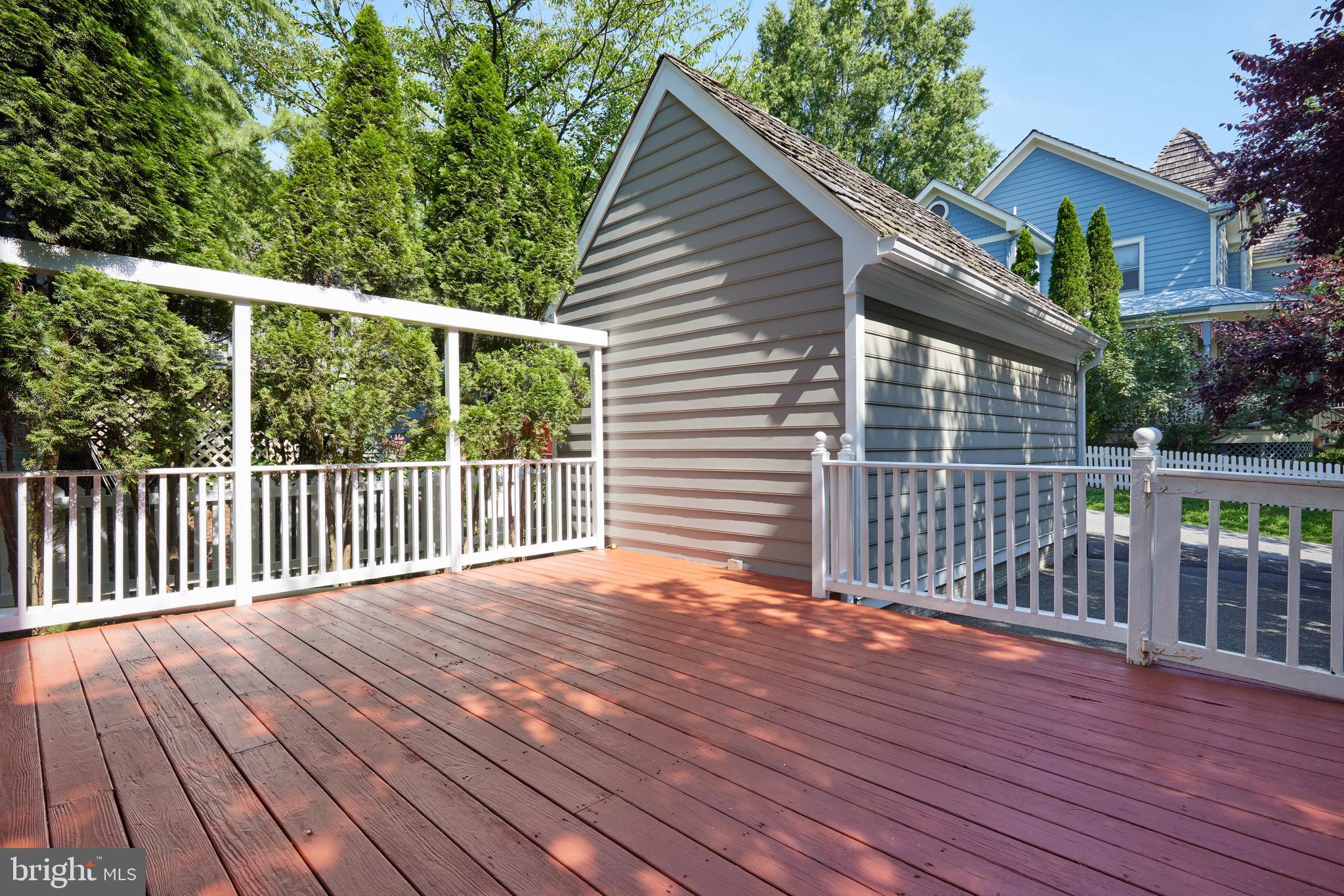 KENTLANDS HILL DISTRICT - Residential